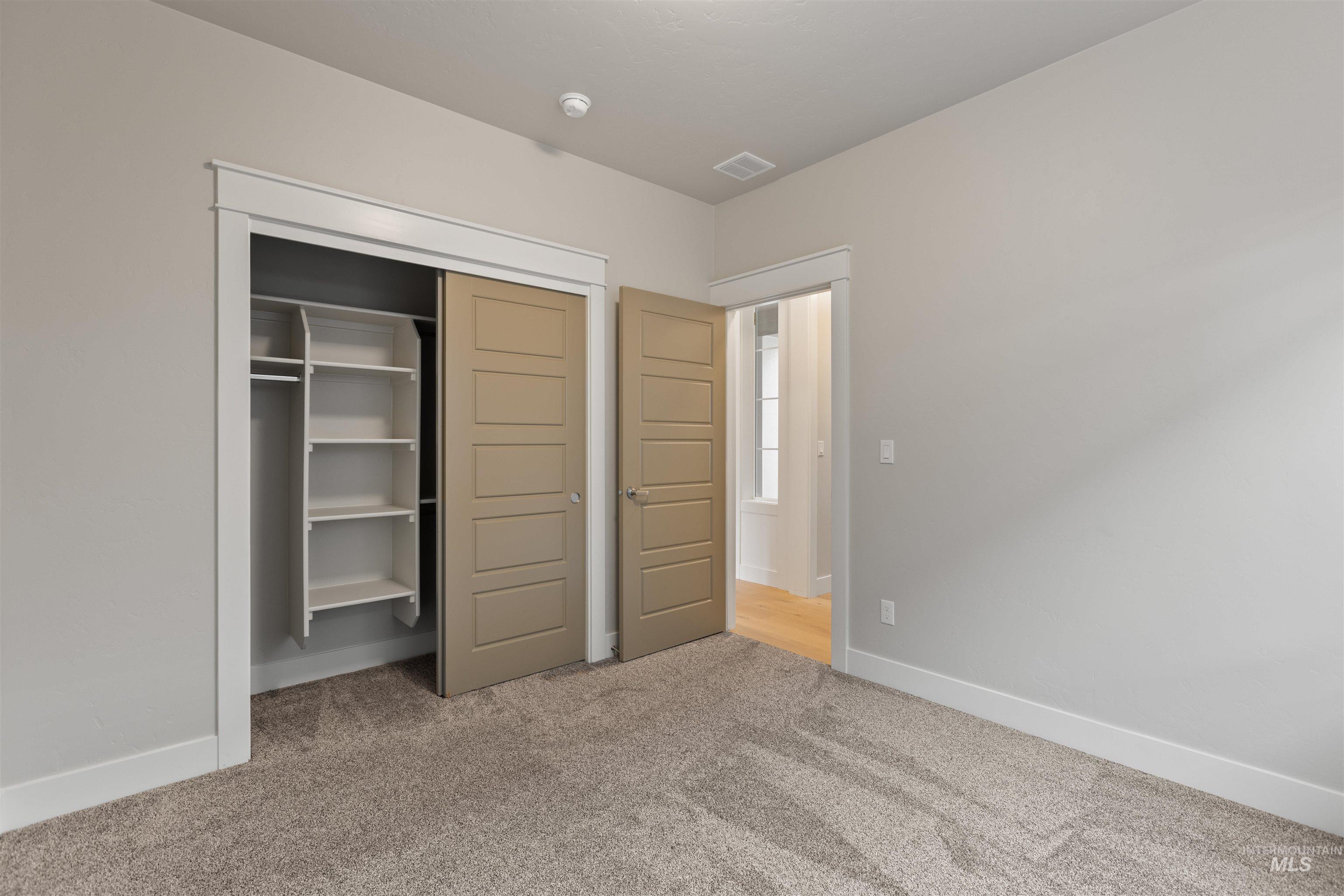 93 W Lockhart ln, Meridian, Idaho 83646, 3 Bedrooms, 2 Bathrooms, Residential For Sale, Price $539,900, 98966935