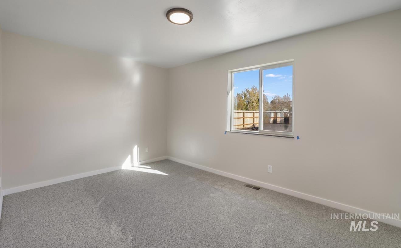 469 E Hagerman Ave., Hagerman, Idaho 83332, 3 Bedrooms, 2 Bathrooms, Residential For Sale, Price $310,000, 98966937