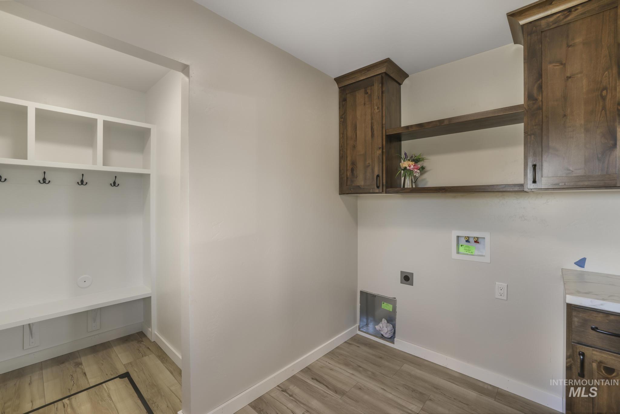 469 E Hagerman Ave., Hagerman, Idaho 83332, 3 Bedrooms, 2 Bathrooms, Residential For Sale, Price $310,000, 98966937