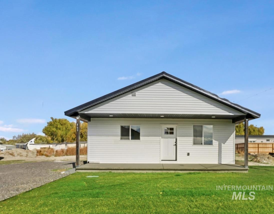469 E Hagerman Ave., Hagerman, Idaho 83332, 3 Bedrooms, 2 Bathrooms, Residential For Sale, Price $310,000, 98966937