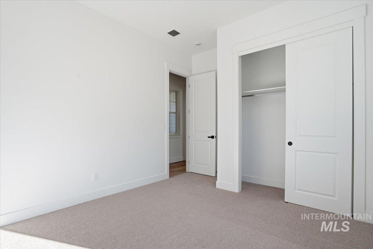 2323 N Kenora Ave, Star, Idaho 83669, 3 Bedrooms, 2.5 Bathrooms, Residential For Sale, Price $704,990, 98966938