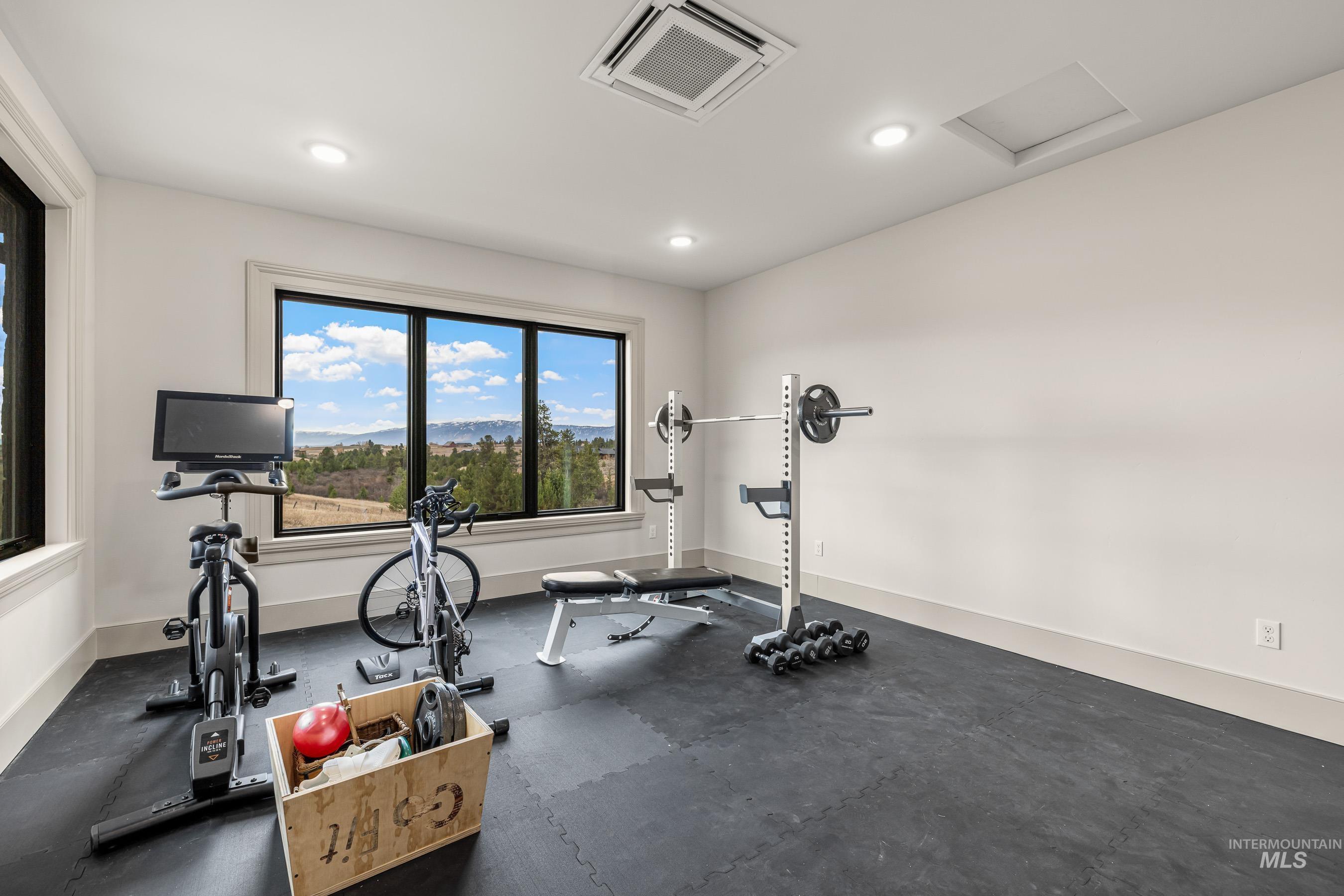 13793 Ashton Ridge Place, McCall, Idaho 83638, 5 Bedrooms, 4 Bathrooms, Residential For Sale, Price $3,299,000, 98966940