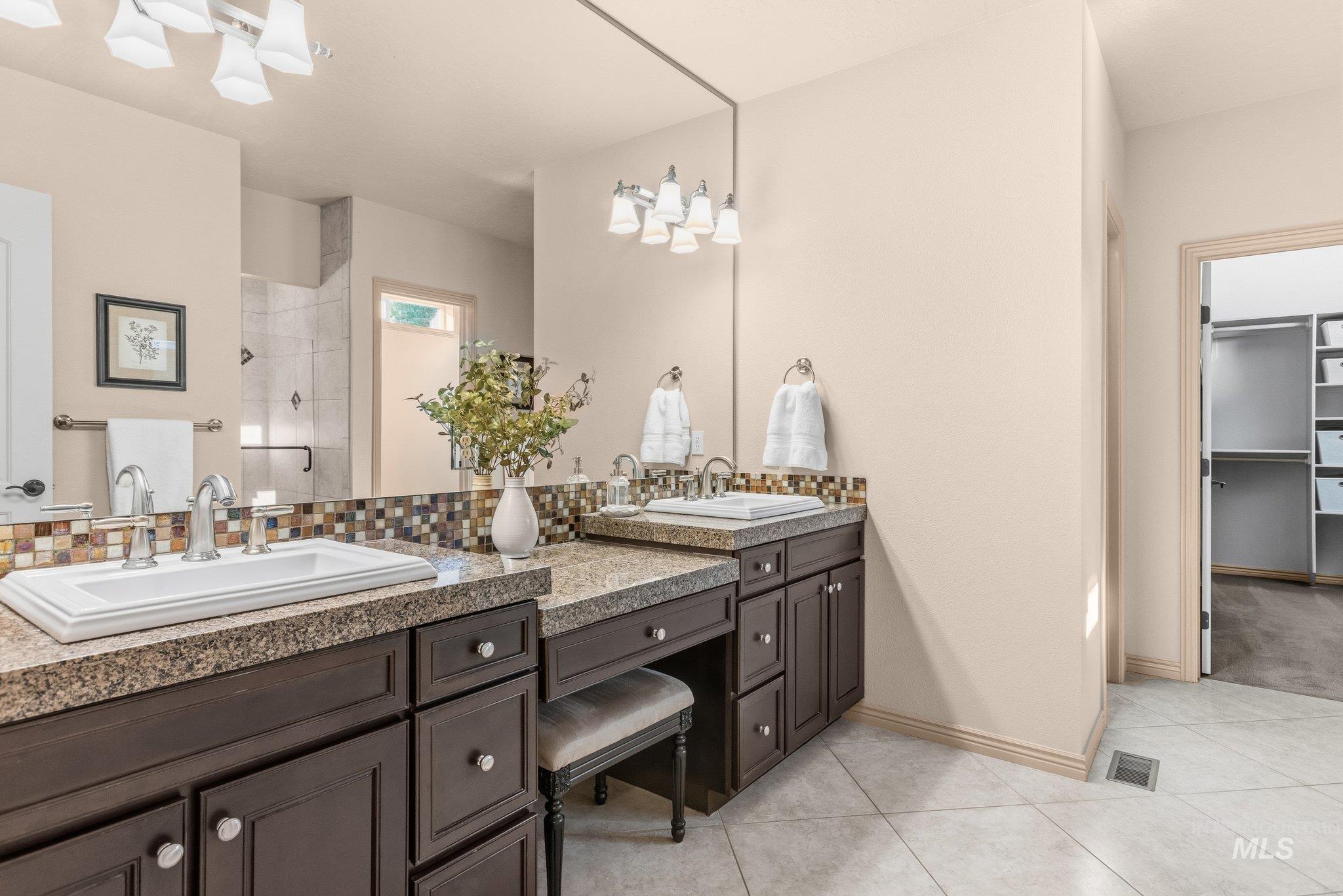 3615 N Summerpark Pl., Meridian, Idaho 83646, 4 Bedrooms, 4 Bathrooms, Residential For Sale, Price $895,000, 98966963