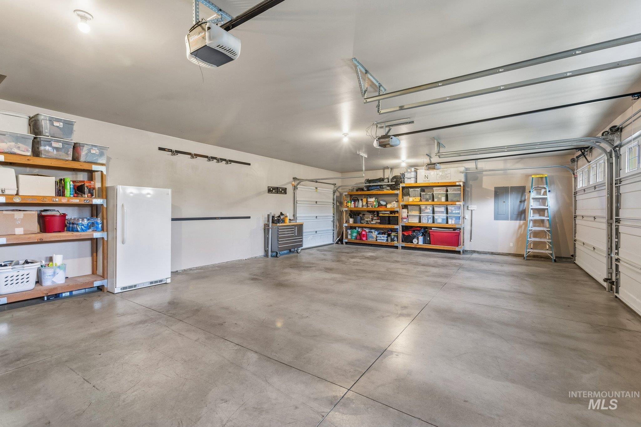 3615 N Summerpark Pl., Meridian, Idaho 83646, 4 Bedrooms, 4 Bathrooms, Residential For Sale, Price $895,000, 98966963