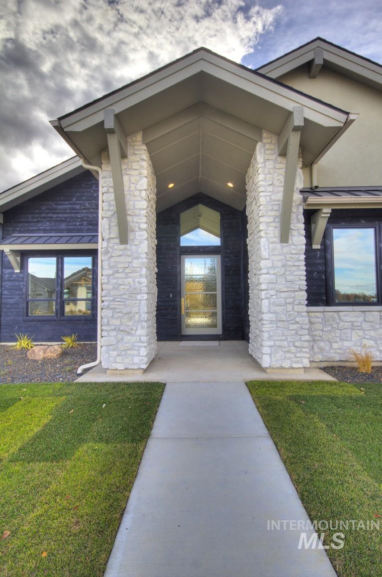 709 Watkins St, Middleton, Idaho 83644, 4 Bedrooms, 4 Bathrooms, Residential For Sale, Price $1,680,000, 98966974