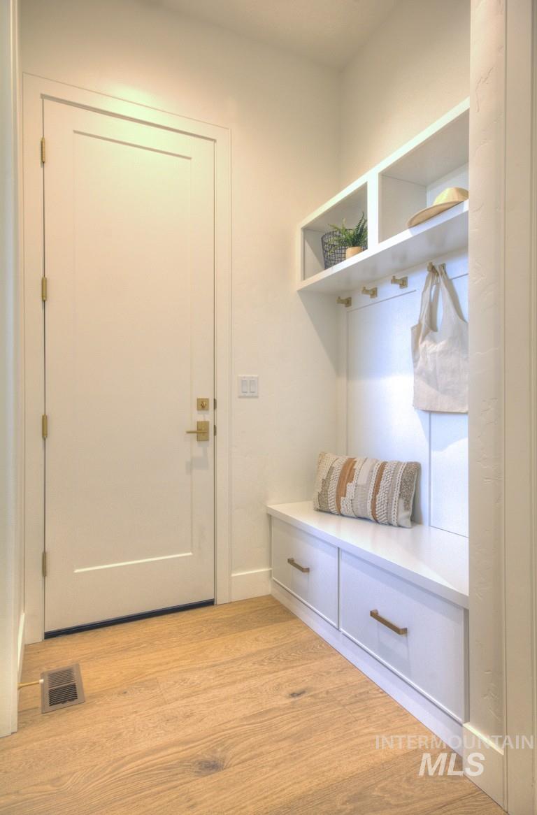 709 Watkins St, Middleton, Idaho 83644, 4 Bedrooms, 4 Bathrooms, Residential For Sale, Price $1,680,000, 98966974