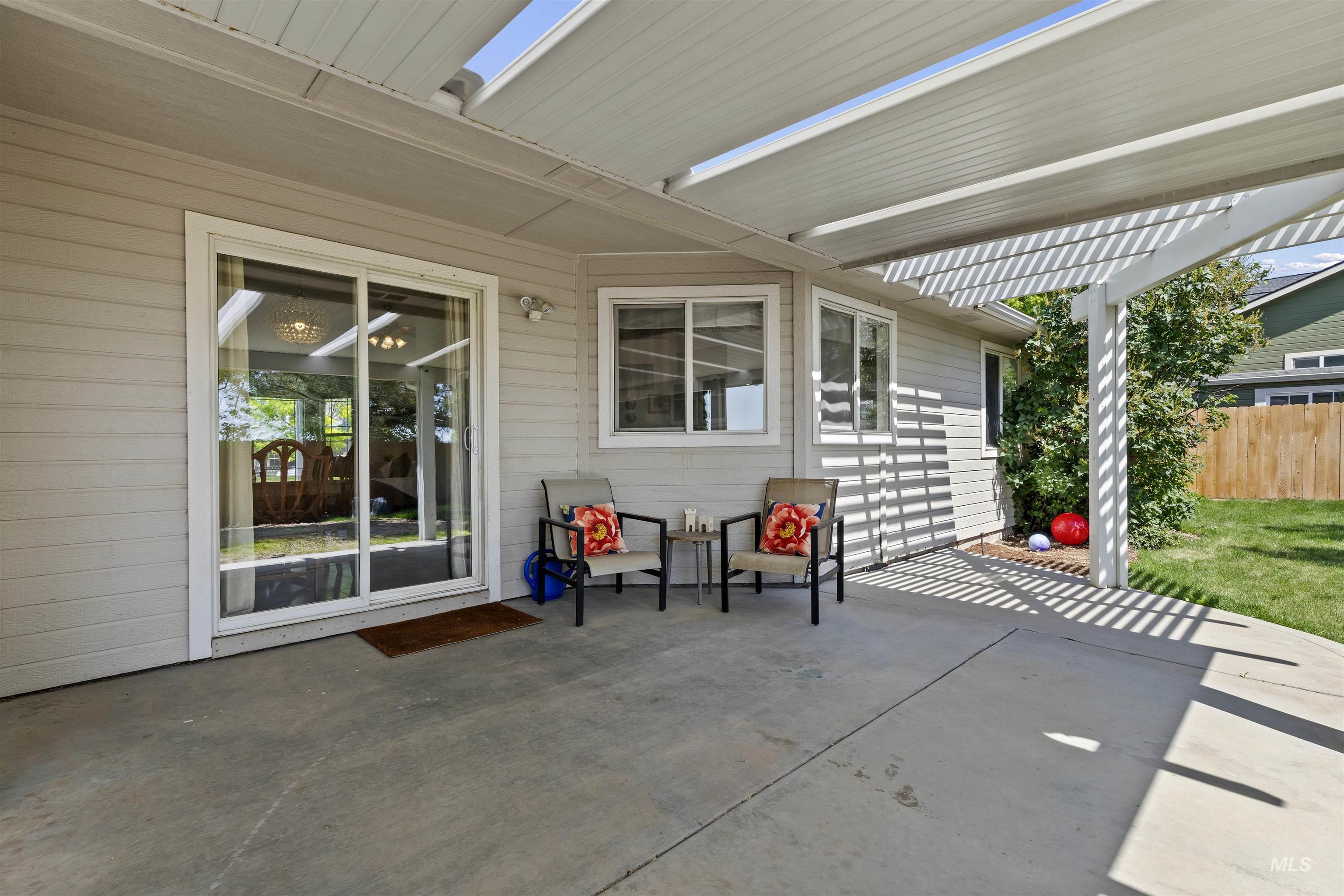 View of patio / terrace with a pergola