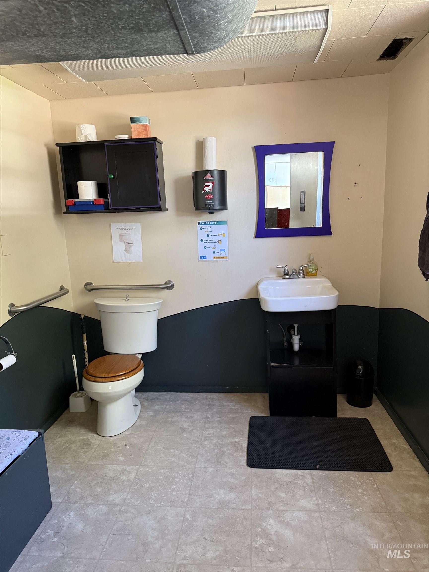 513 S Main Street, Moscow, Idaho 83843, Business/Commercial For Sale, Price $1,500,000, 98966986