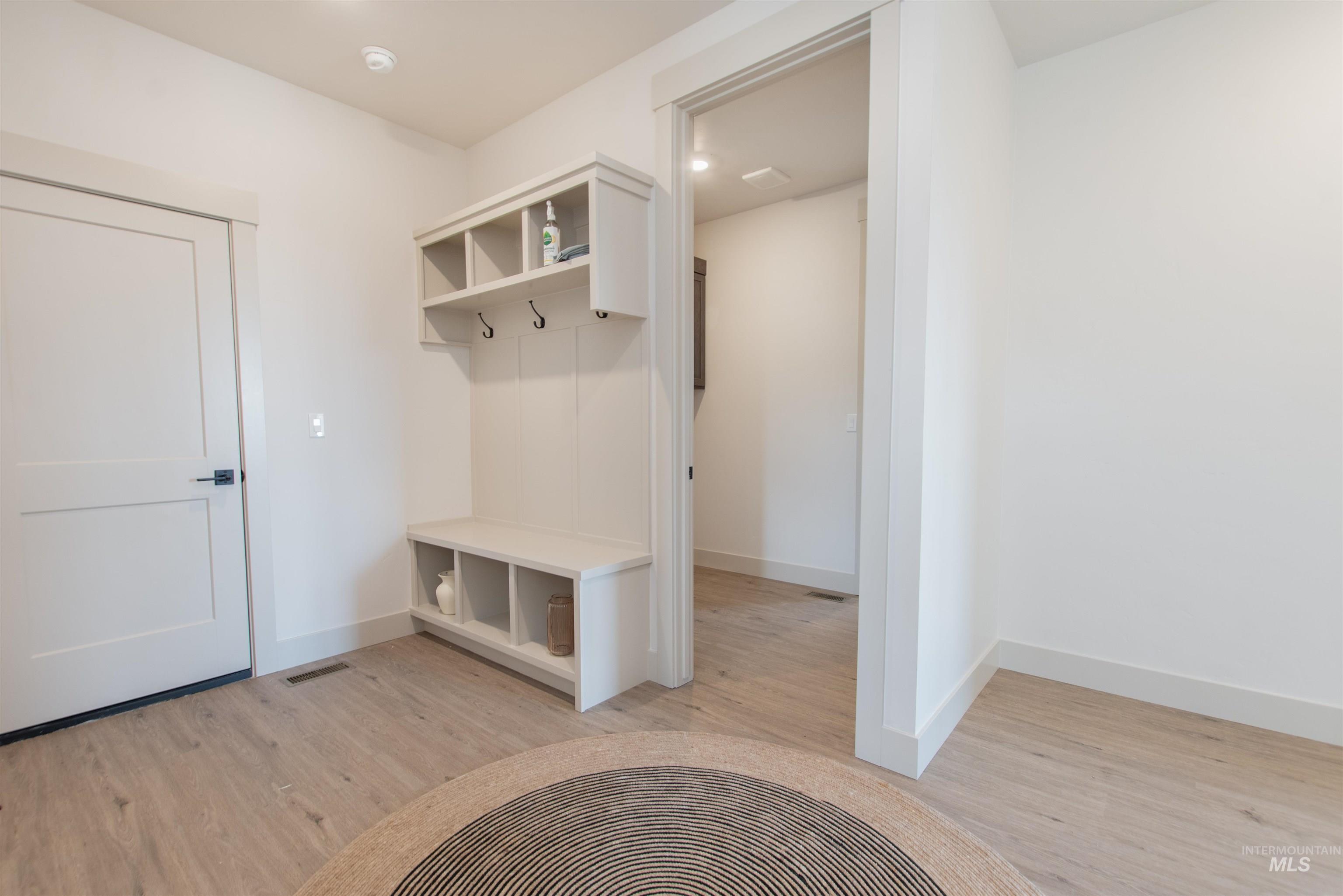 438 Linden St, New Plymouth, Idaho 83655, 5 Bedrooms, 2.5 Bathrooms, Residential For Sale, Price $465,000, 98966987