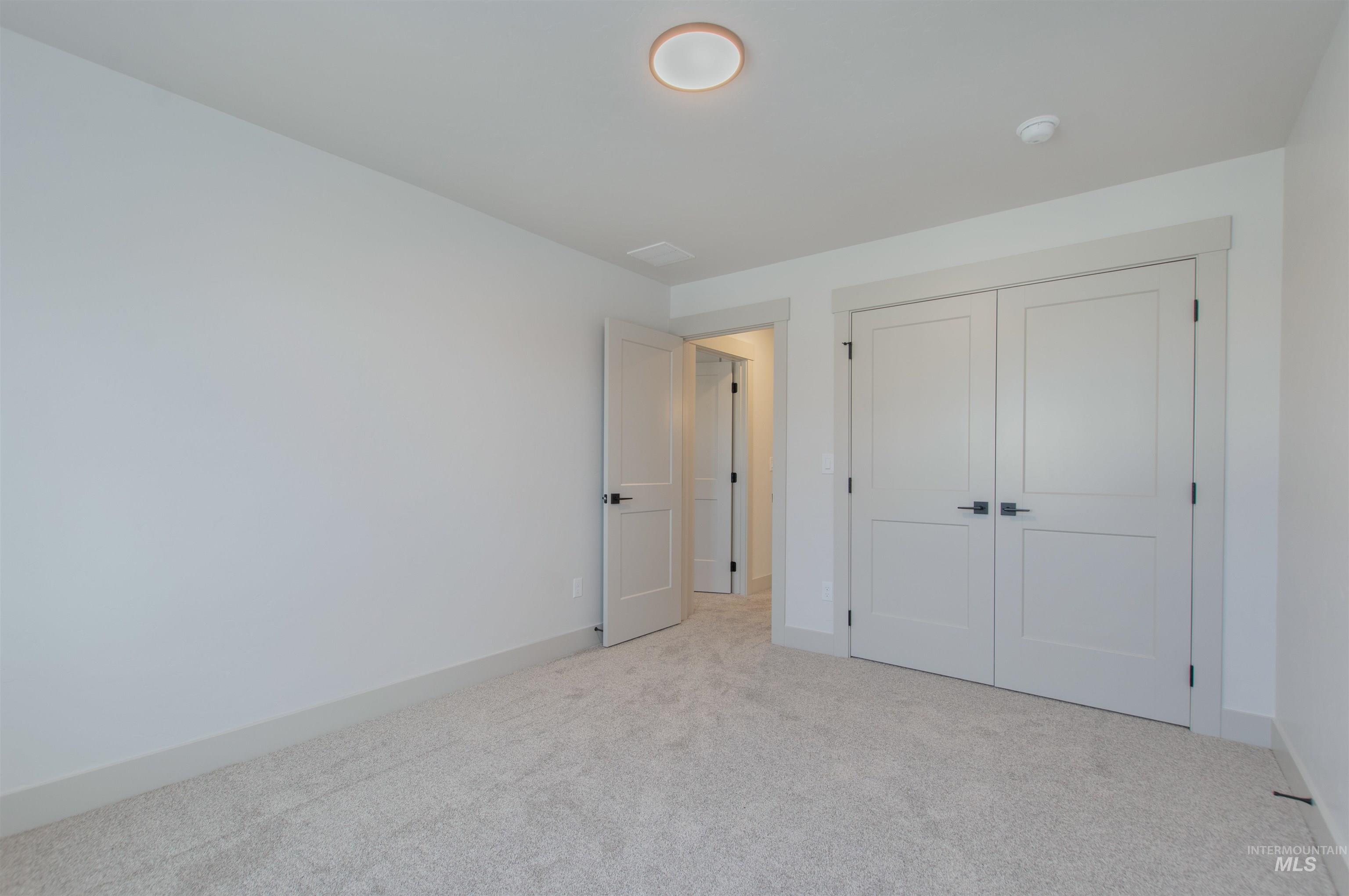 438 Linden St, New Plymouth, Idaho 83655, 5 Bedrooms, 2.5 Bathrooms, Residential For Sale, Price $465,000, 98966987