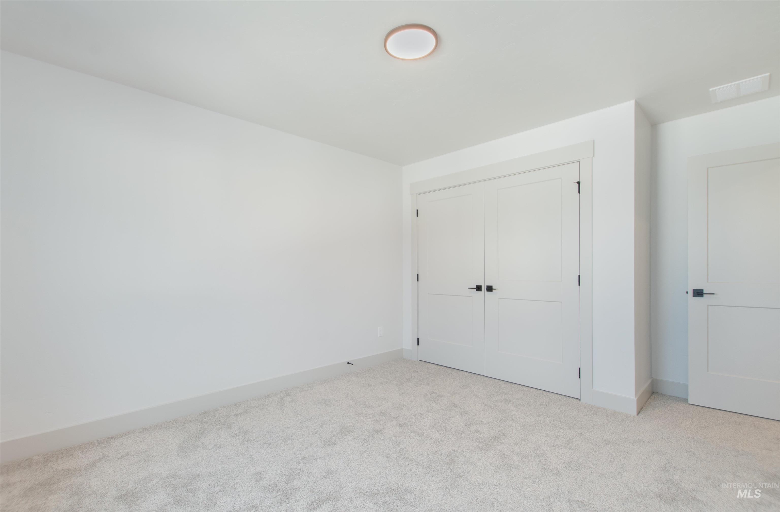 438 Linden St, New Plymouth, Idaho 83655, 5 Bedrooms, 2.5 Bathrooms, Residential For Sale, Price $465,000, 98966987