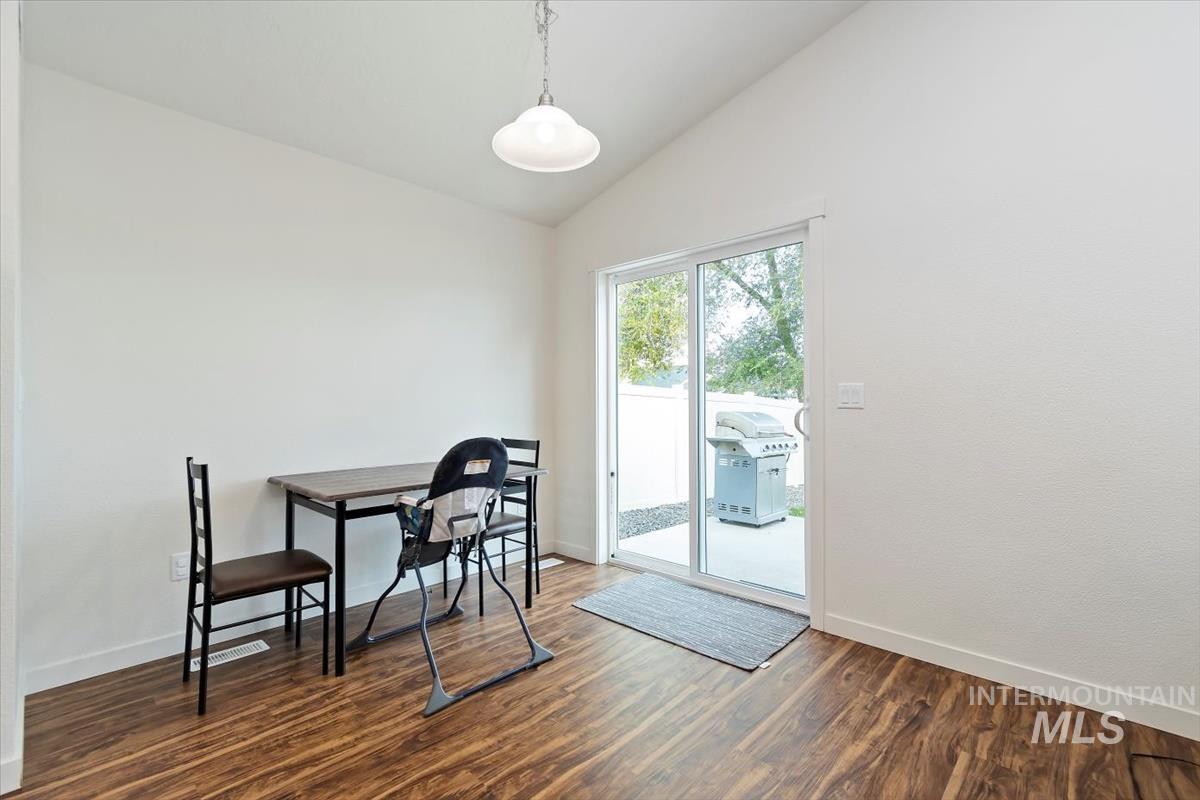 658 E Warrior Basin St, Kuna, Idaho 83634, 3 Bedrooms, 2 Bathrooms, Residential For Sale, Price $445,000, 98966999