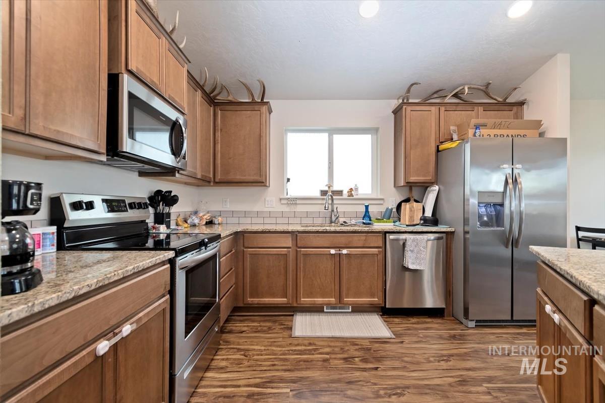 658 E Warrior Basin St, Kuna, Idaho 83634, 3 Bedrooms, 2 Bathrooms, Residential For Sale, Price $445,000, 98966999