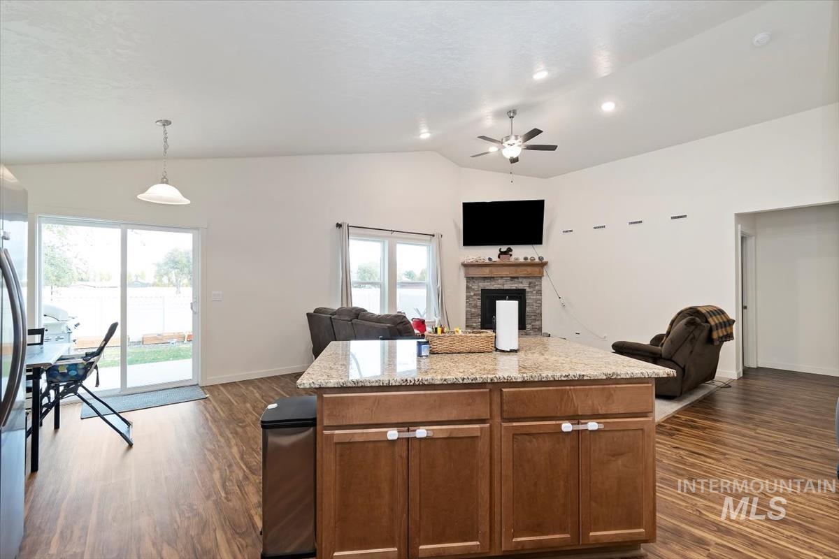 658 E Warrior Basin St, Kuna, Idaho 83634, 3 Bedrooms, 2 Bathrooms, Residential For Sale, Price $445,000, 98966999