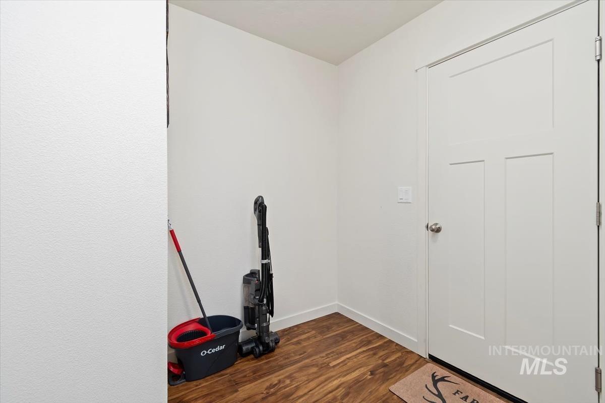 658 E Warrior Basin St, Kuna, Idaho 83634, 3 Bedrooms, 2 Bathrooms, Residential For Sale, Price $445,000, 98966999