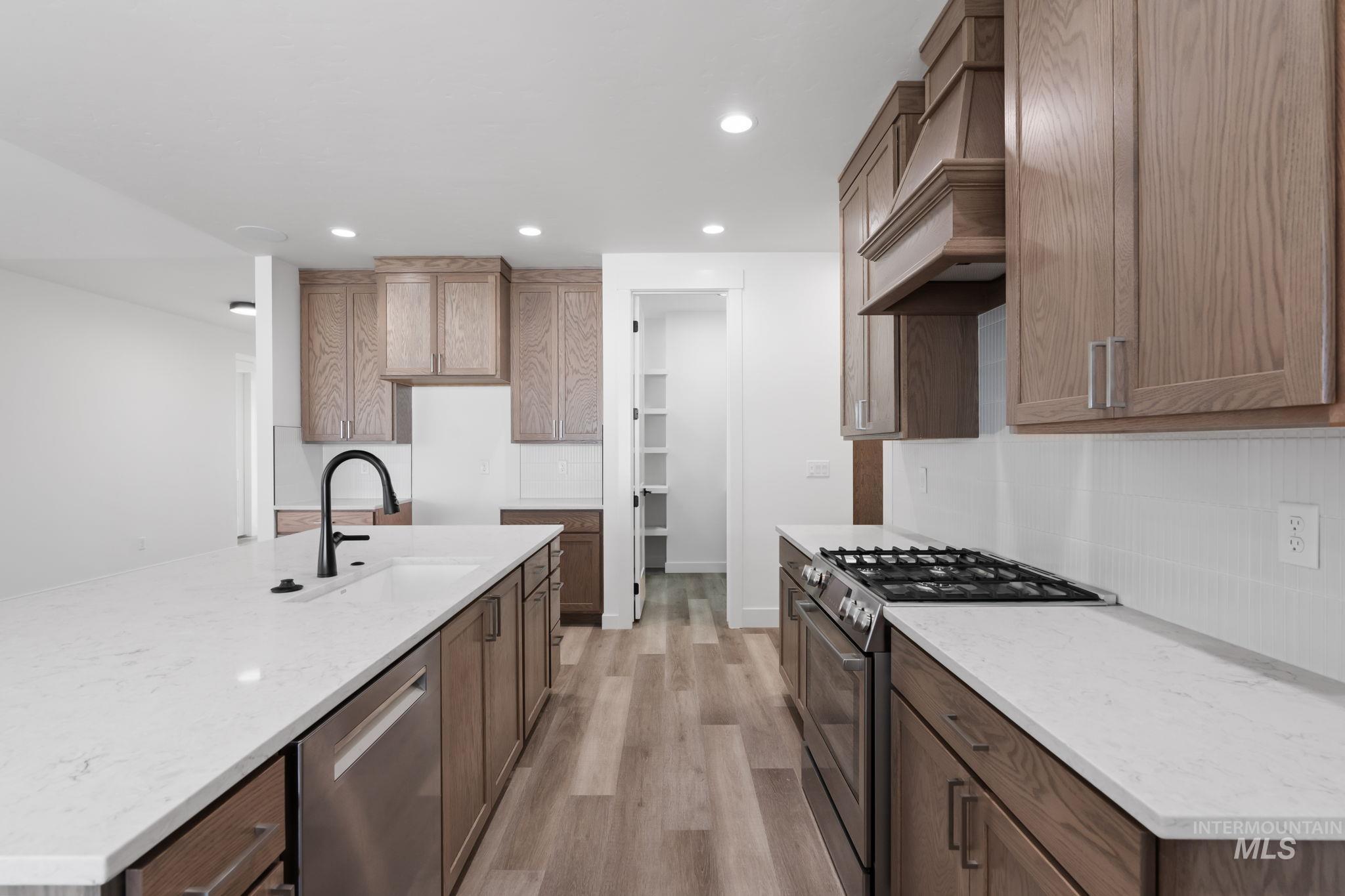 605 Grand Harvest Avenue, New Plymouth, Idaho 83655, 4 Bedrooms, 2.5 Bathrooms, Residential For Sale, Price $505,000, 98967001