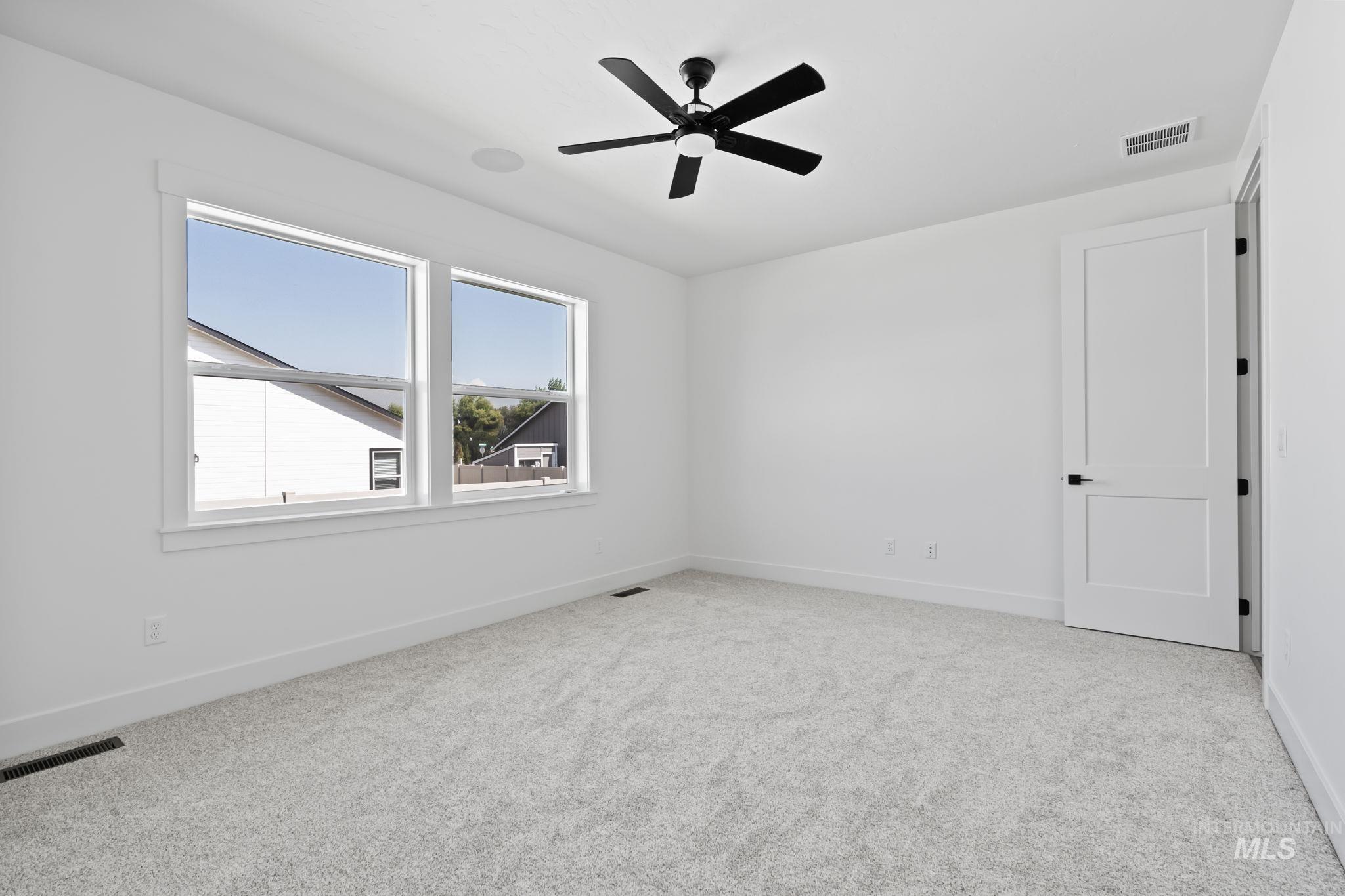 605 Grand Harvest Avenue, New Plymouth, Idaho 83655, 4 Bedrooms, 2.5 Bathrooms, Residential For Sale, Price $505,000, 98967001