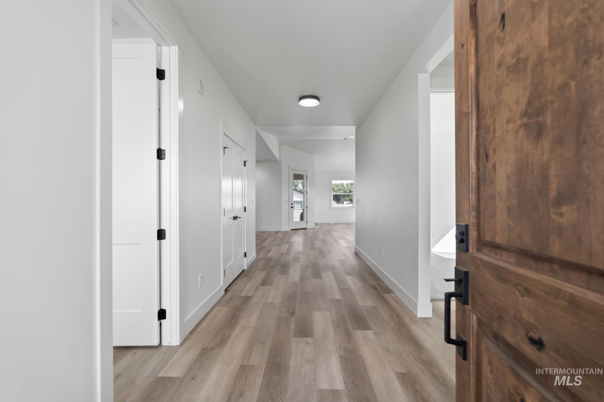 605 Grand Harvest Avenue, New Plymouth, Idaho 83655, 4 Bedrooms, 2.5 Bathrooms, Residential For Sale, Price $505,000, 98967001