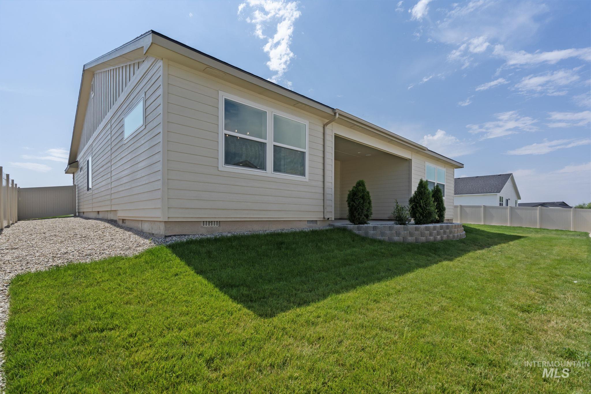 605 Grand Harvest Avenue, New Plymouth, Idaho 83655, 4 Bedrooms, 2.5 Bathrooms, Residential For Sale, Price $505,000, 98967001