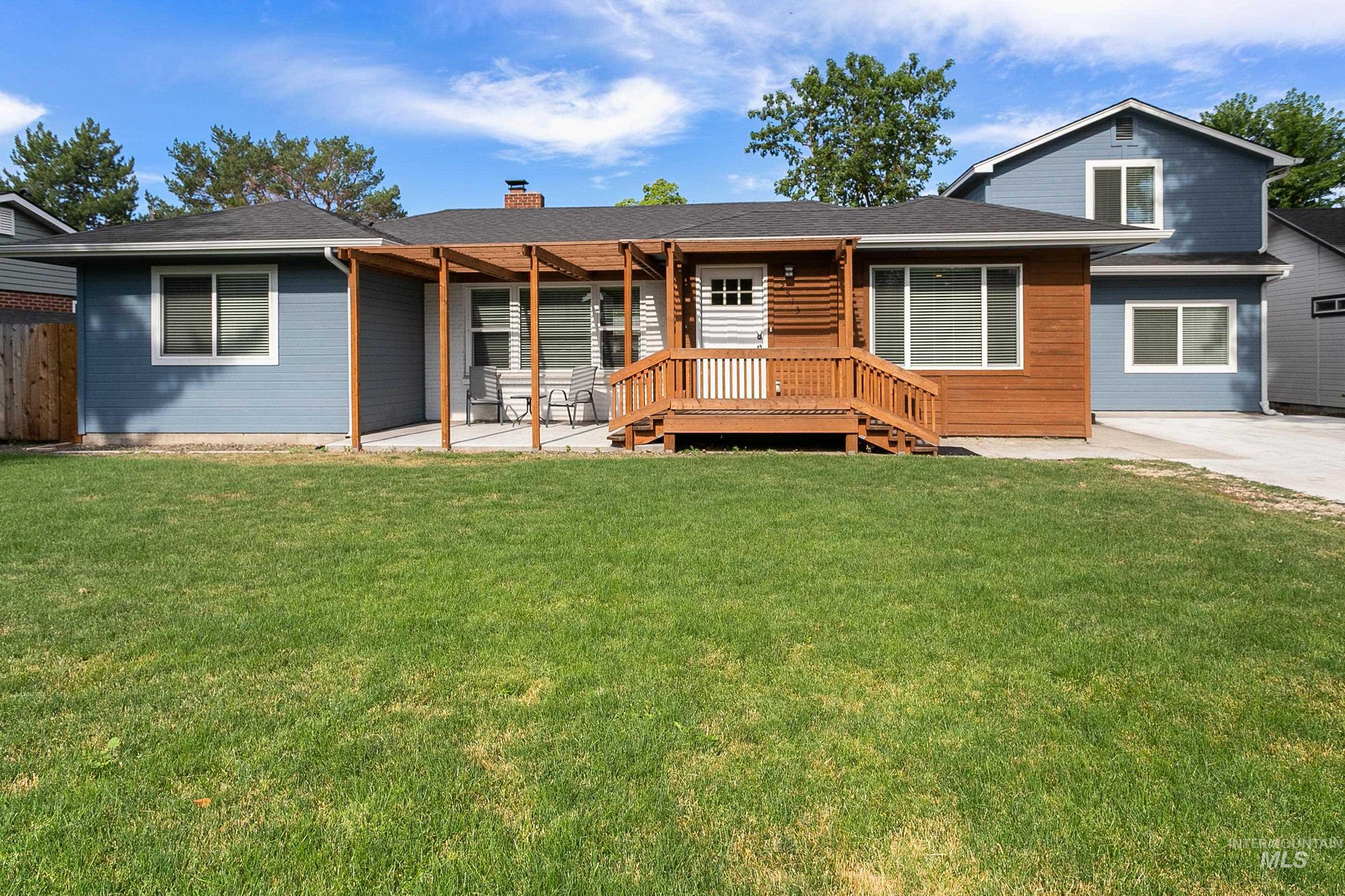 2513 N 31st, Boise, Idaho 83703, 3 Bedrooms, 2 Bathrooms, Residential Income For Sale, Price $870,000, 98967007