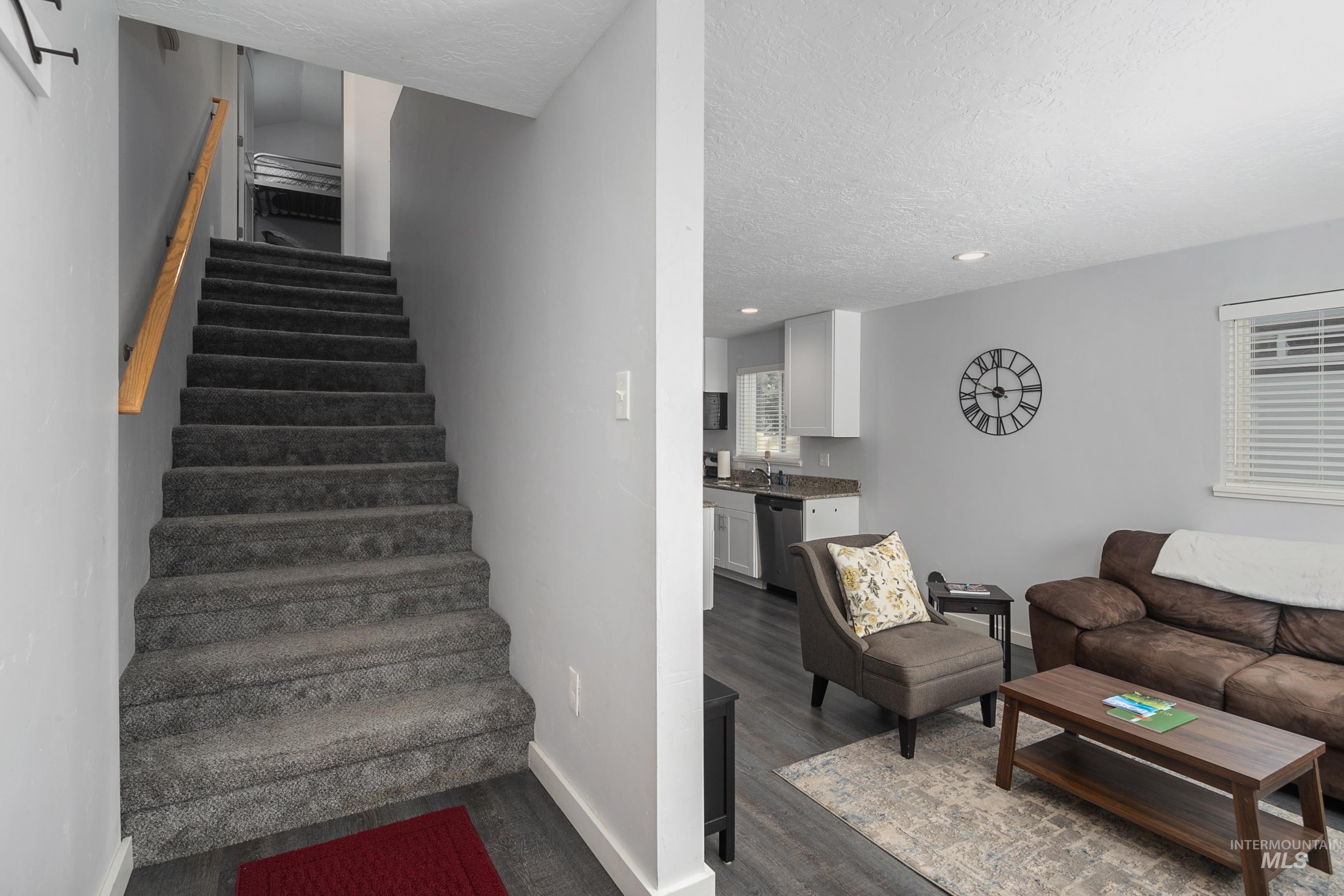 2513 N 31st, Boise, Idaho 83703, 3 Bedrooms, 2 Bathrooms, Residential Income For Sale, Price $870,000, 98967007