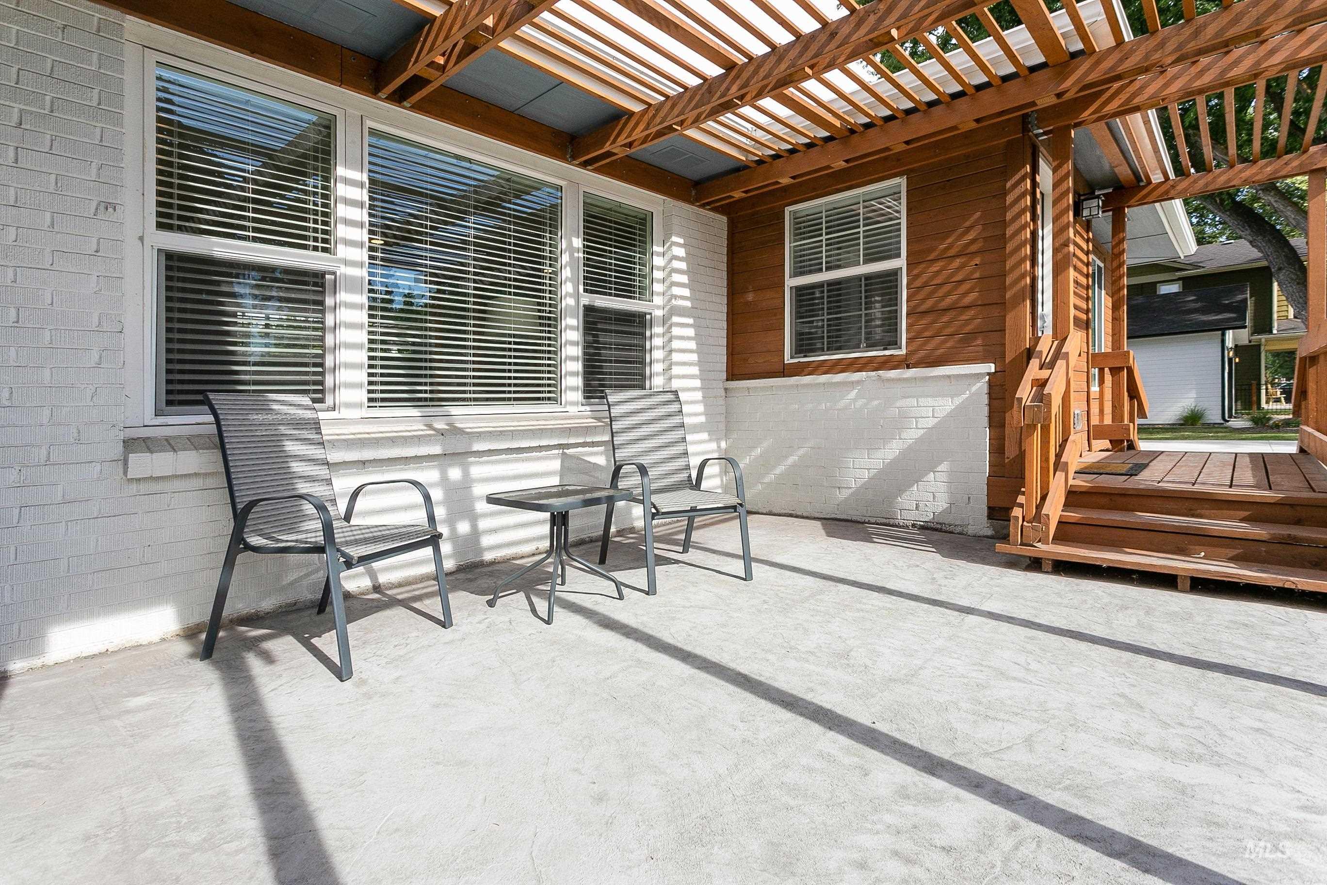 2513 N 31st, Boise, Idaho 83703, 3 Bedrooms, 2 Bathrooms, Residential Income For Sale, Price $870,000, 98967007