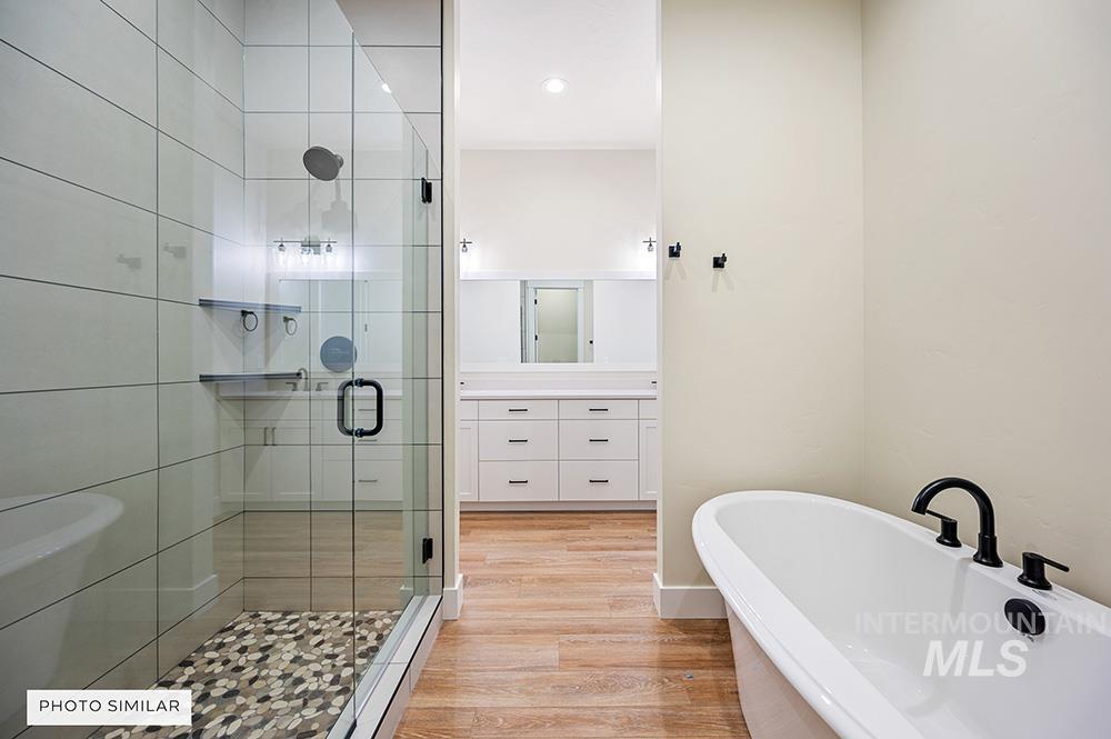 1984 E Thea Dr, Kuna, Idaho 83634, 4 Bedrooms, 3.5 Bathrooms, Residential For Sale, Price $899,900, 98967018