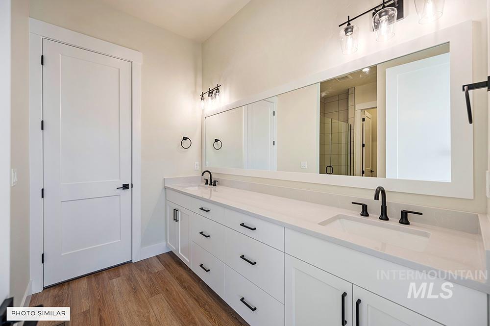 1984 E Thea Dr, Kuna, Idaho 83634, 4 Bedrooms, 3.5 Bathrooms, Residential For Sale, Price $899,900, 98967018