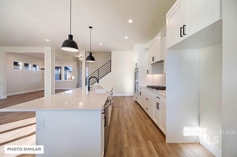 1984 E Thea Dr, Kuna, Idaho 83634, 4 Bedrooms, 3.5 Bathrooms, Residential For Sale, Price $899,900, 98967018