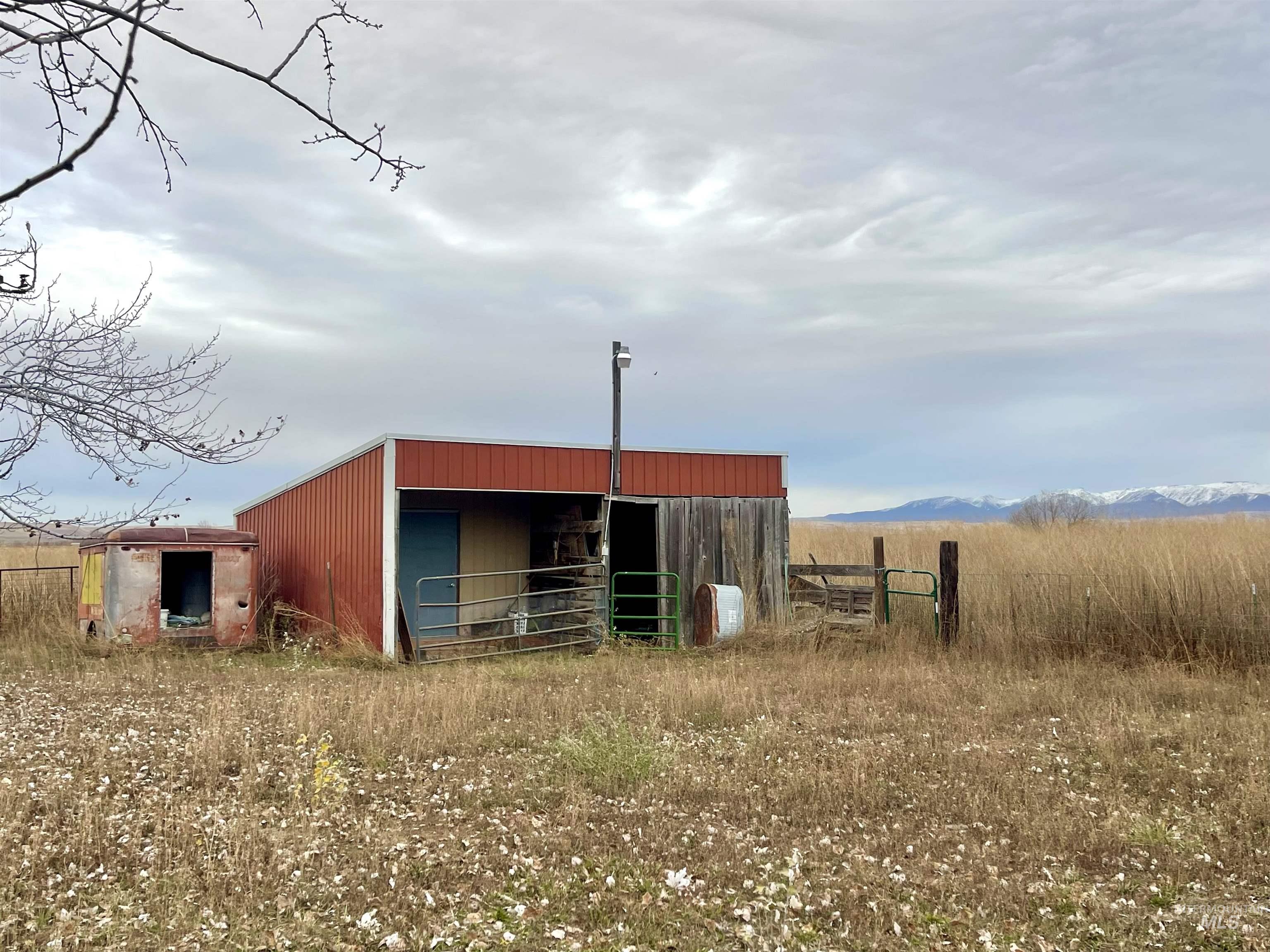 9350 Dewey Rd, Emmett, Idaho 83617, 3 Bedrooms, 2 Bathrooms, Residential For Sale, Price $424,000, 98967023