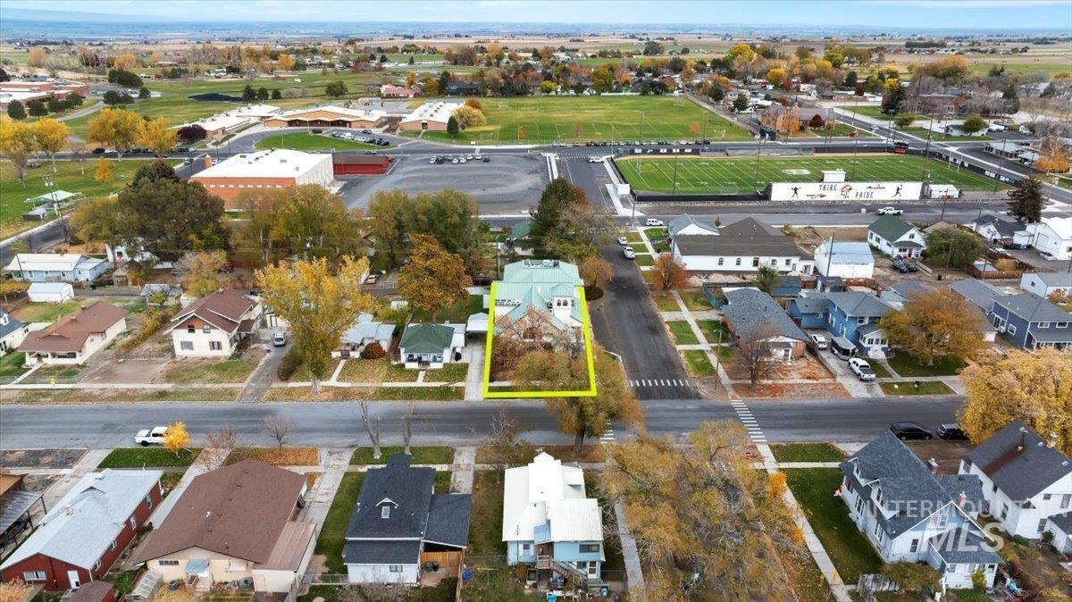 View of property location with nearby suburban area and property parcel outlined