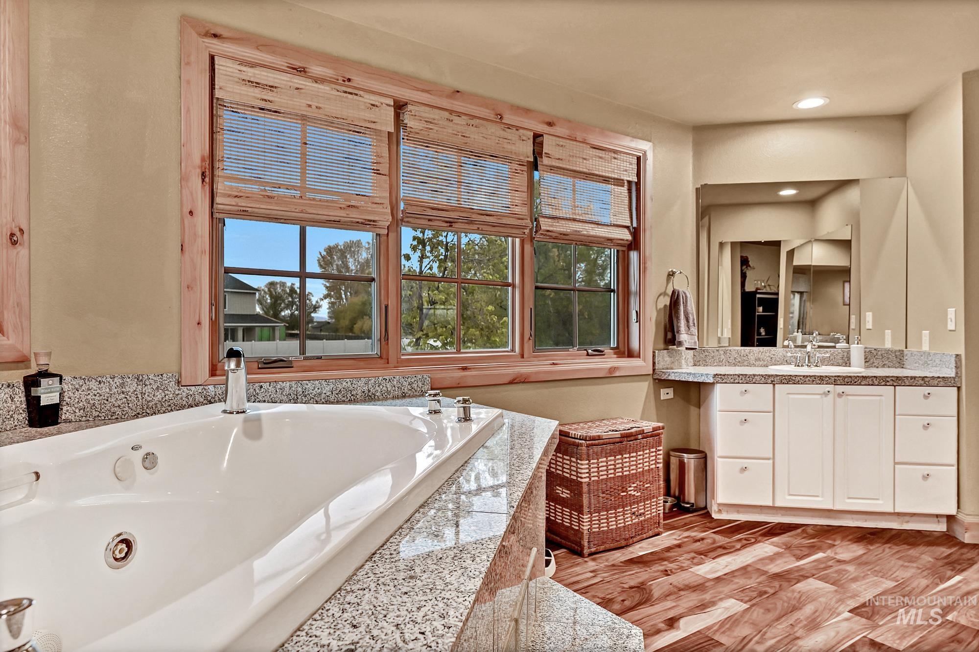 892 N Pollard Ln, Star, Idaho 83669, 3 Bedrooms, 2.5 Bathrooms, Residential For Sale, Price $879,000, 98967027