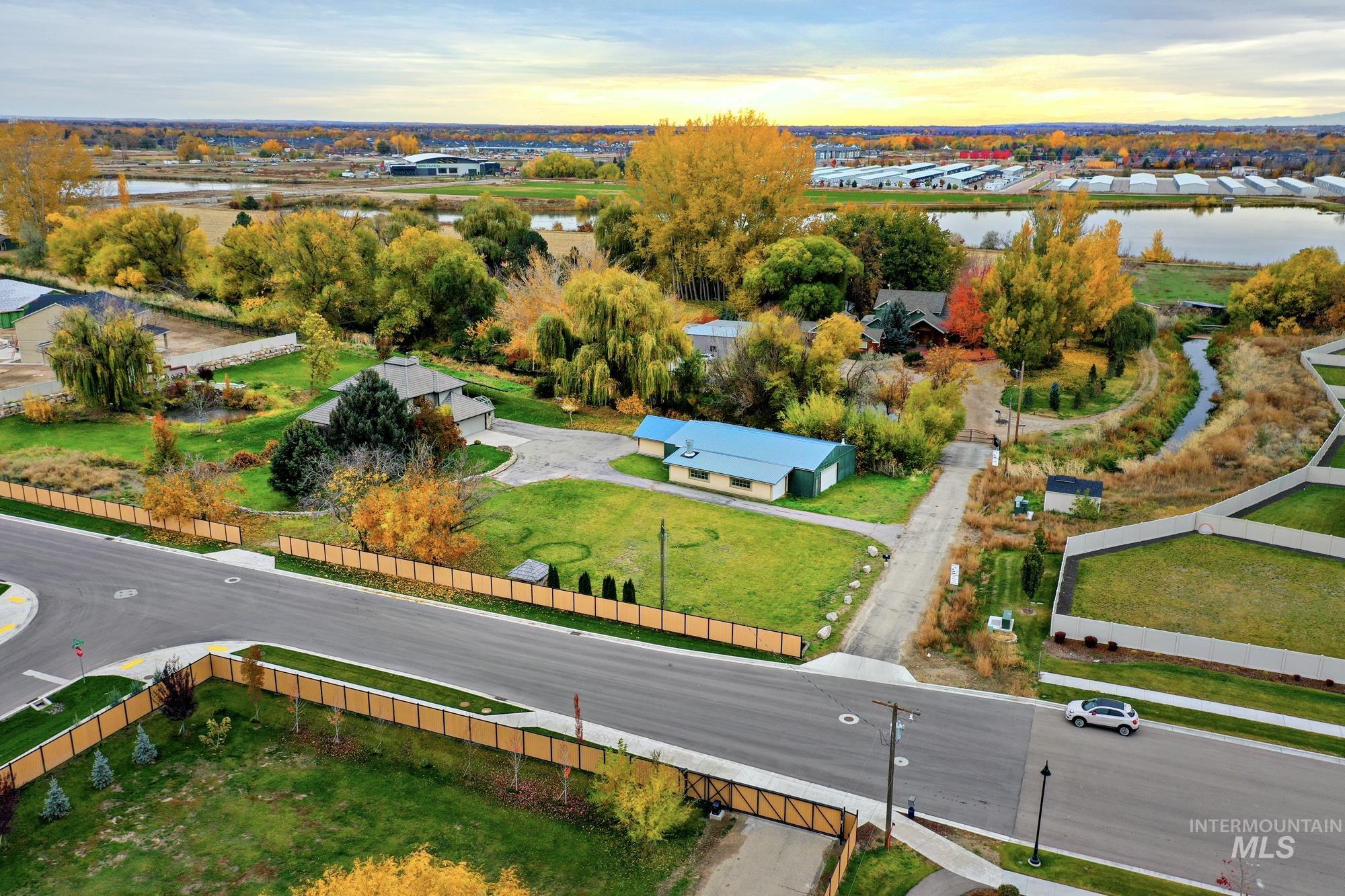 892 N Pollard Ln, Star, Idaho 83669, 3 Bedrooms, 2.5 Bathrooms, Residential For Sale, Price $879,000, 98967027