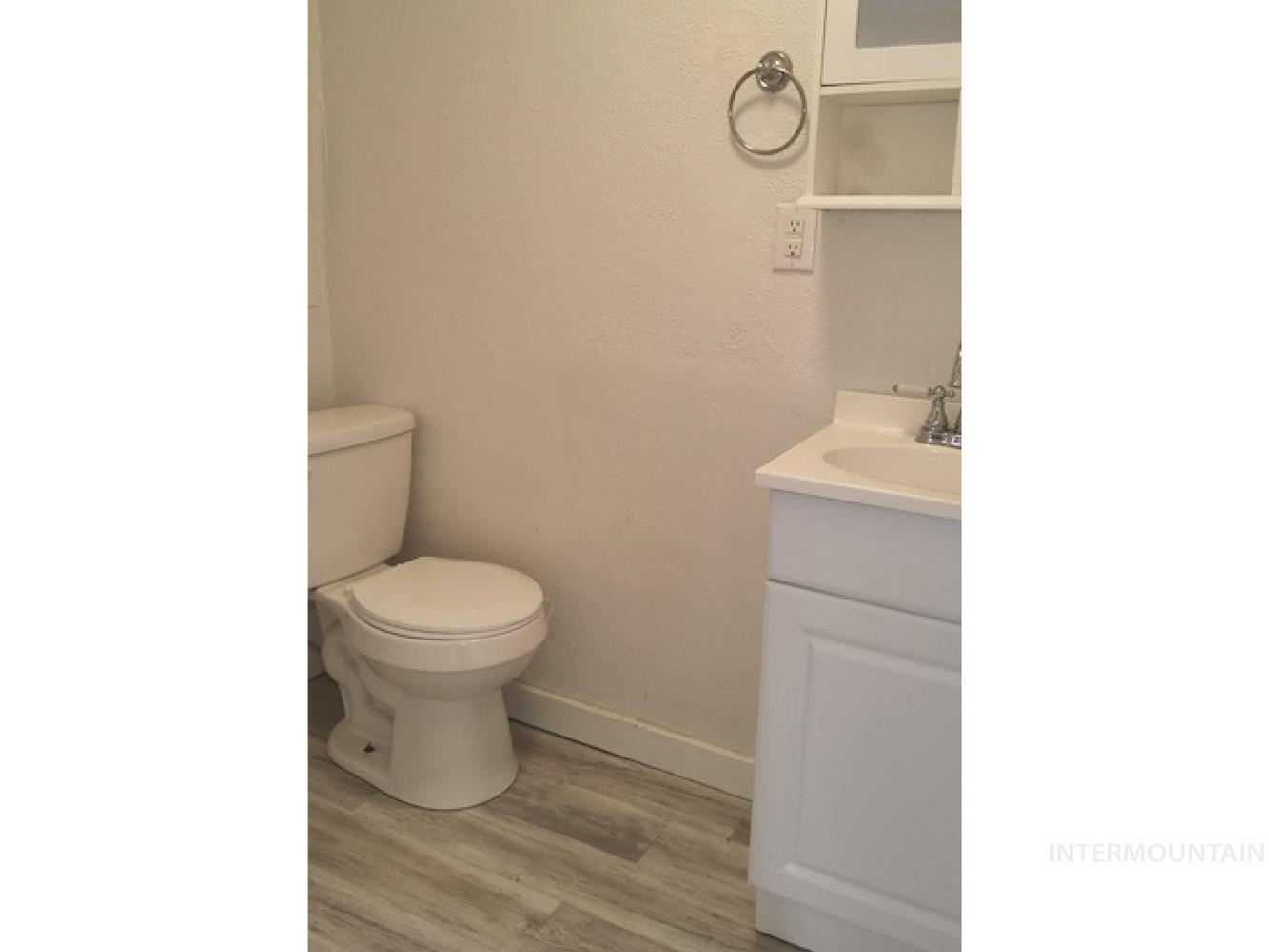 3377 W Nez Perce St, Boise, Idaho 83705, 2 Bedrooms, 1 Bathroom, Residential Income For Sale, Price $474,900, 98967041