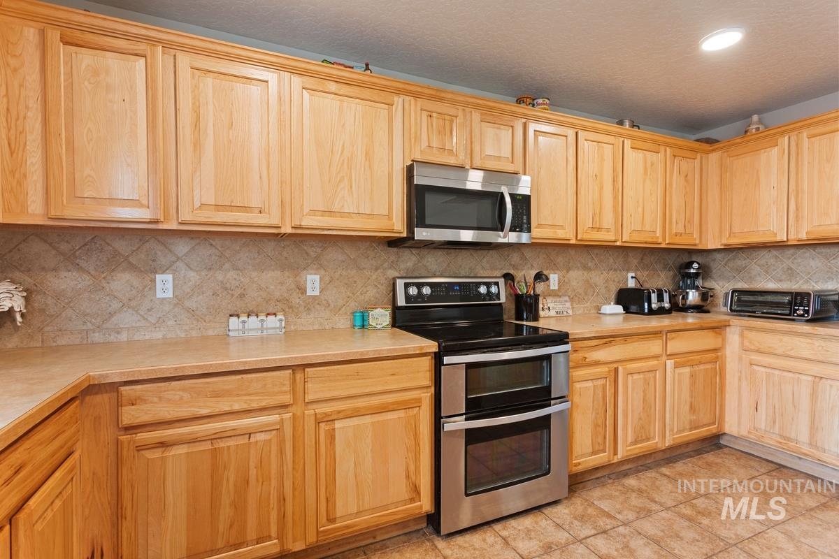 11950 W Crested Butte Ct, Nampa, Idaho 83651, 4 Bedrooms, 2.5 Bathrooms, Residential For Sale, Price $514,500, 98967044