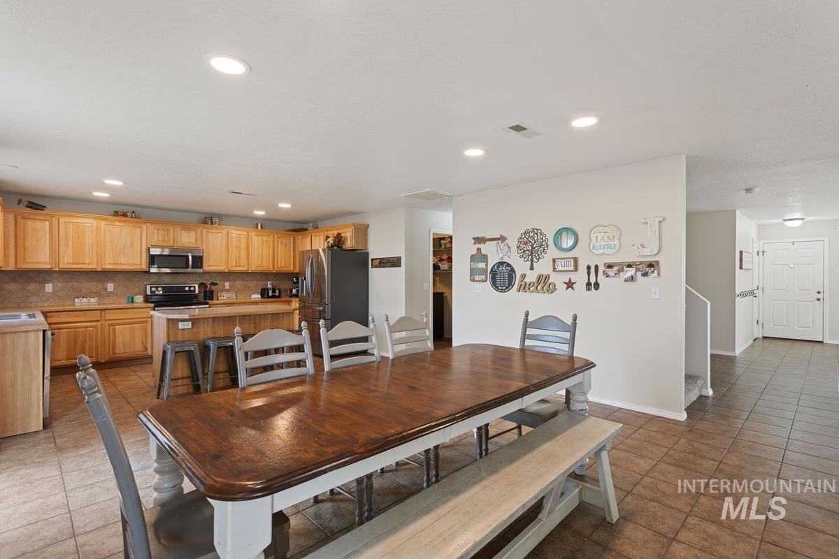 11950 W Crested Butte Ct, Nampa, Idaho 83651, 4 Bedrooms, 2.5 Bathrooms, Residential For Sale, Price $514,500, 98967044