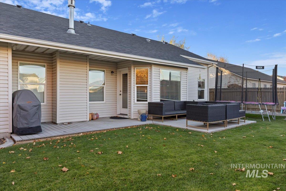 524 Meadowlark Way, Twin Falls, Idaho 83301-6820, 4 Bedrooms, 2 Bathrooms, Residential For Sale, Price $434,900, 98967047