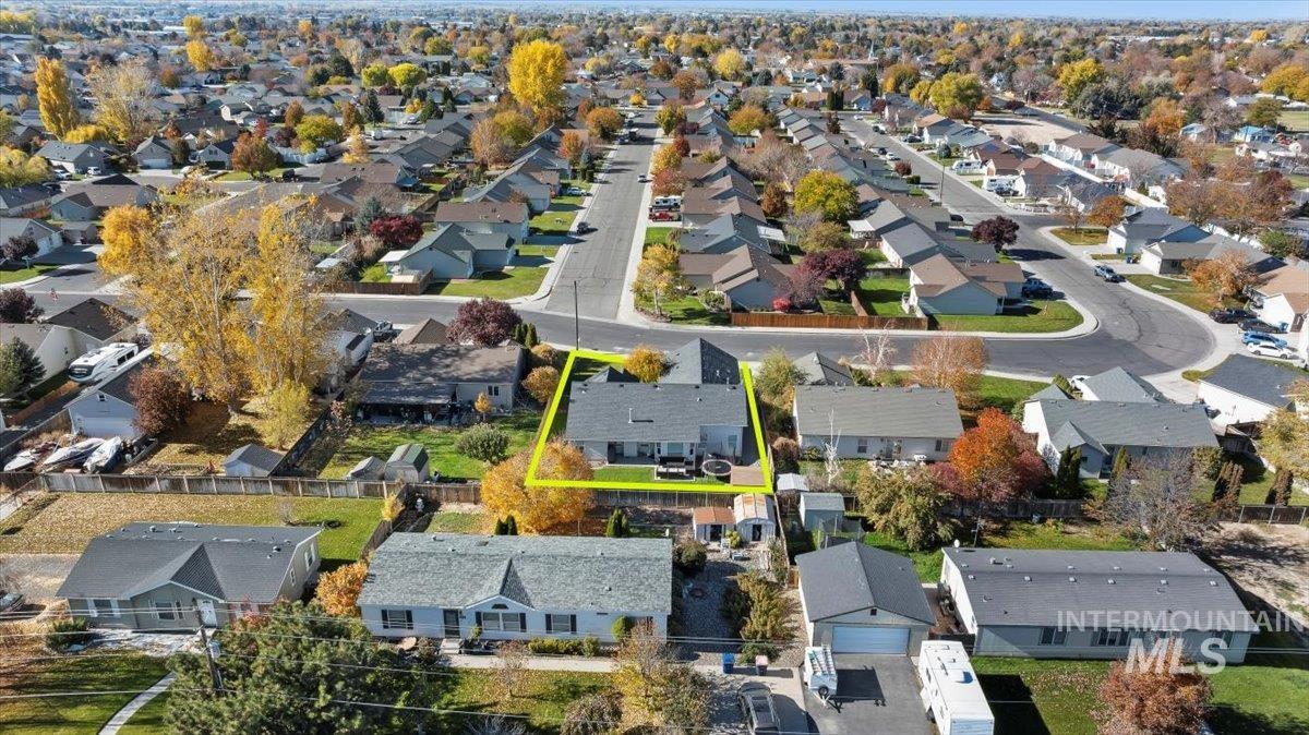 524 Meadowlark Way, Twin Falls, Idaho 83301-6820, 4 Bedrooms, 2 Bathrooms, Residential For Sale, Price $434,900, 98967047