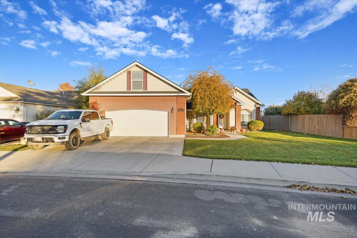524 Meadowlark Way, Twin Falls, Idaho 83301-6820, 4 Bedrooms, 2 Bathrooms, Residential For Sale, Price $434,900, 98967047