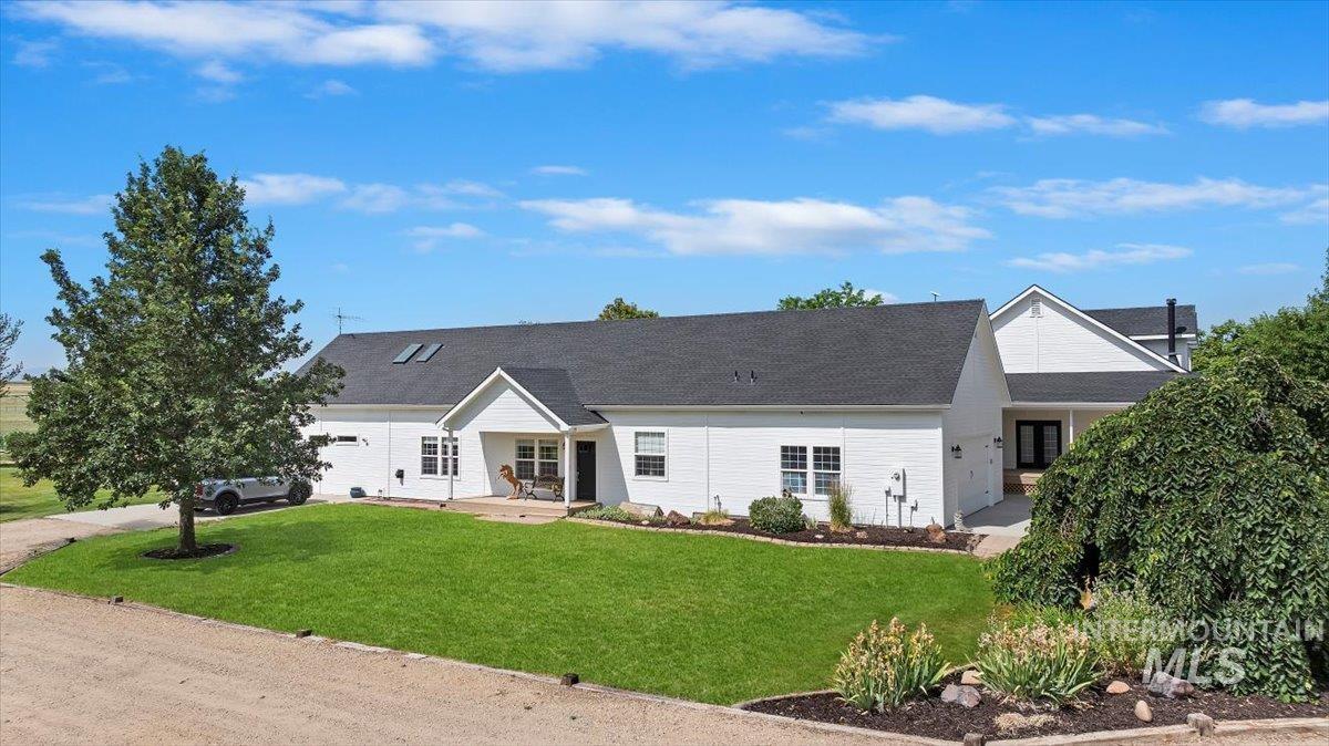 6055 W Murphy Rd, Kuna, Idaho 83634-1623, 6 Bedrooms, 5 Bathrooms, Residential For Sale, Price $1,549,999, 98967048