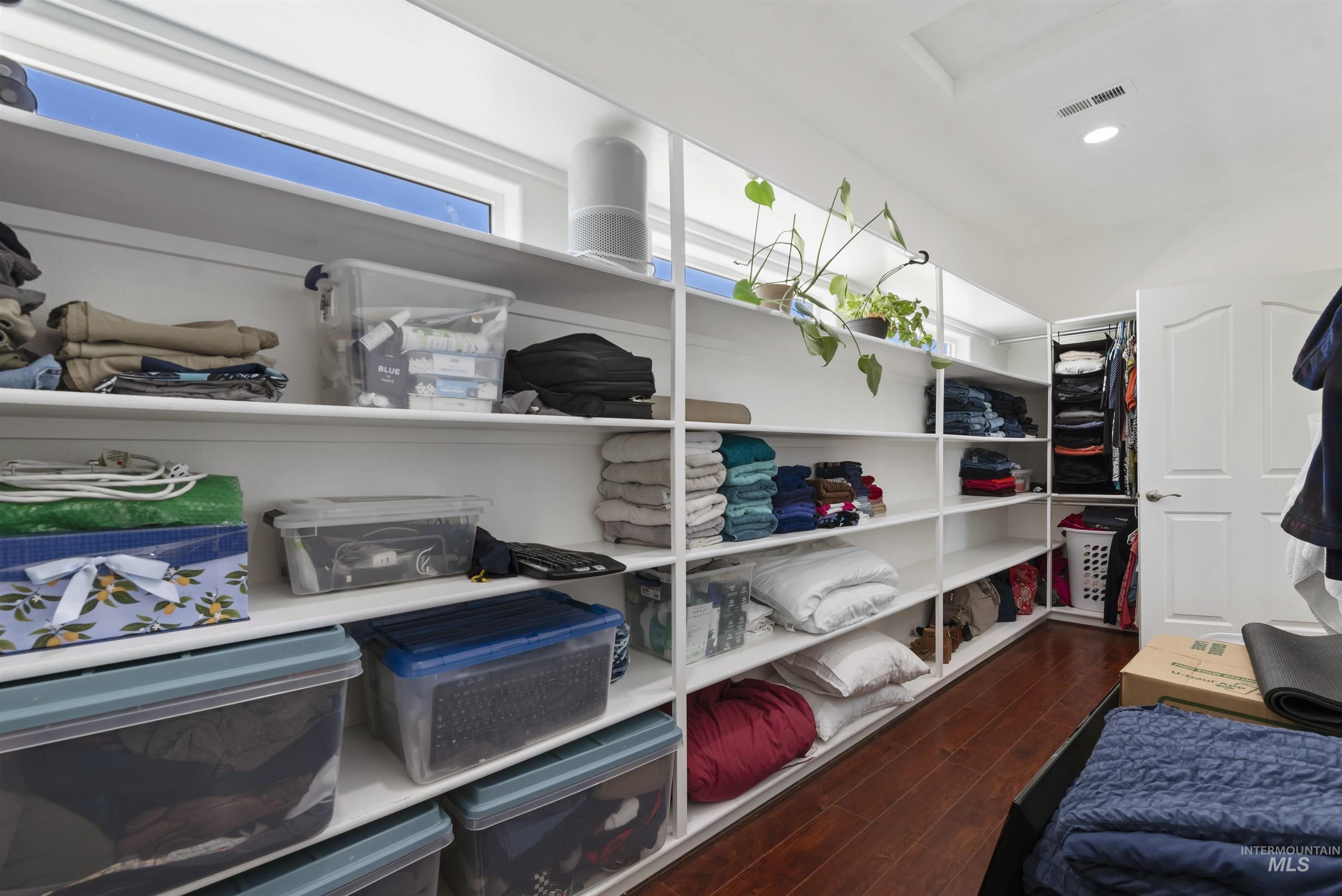 6055 W Murphy Rd, Kuna, Idaho 83634-1623, 6 Bedrooms, 5 Bathrooms, Residential For Sale, Price $1,549,999, 98967048