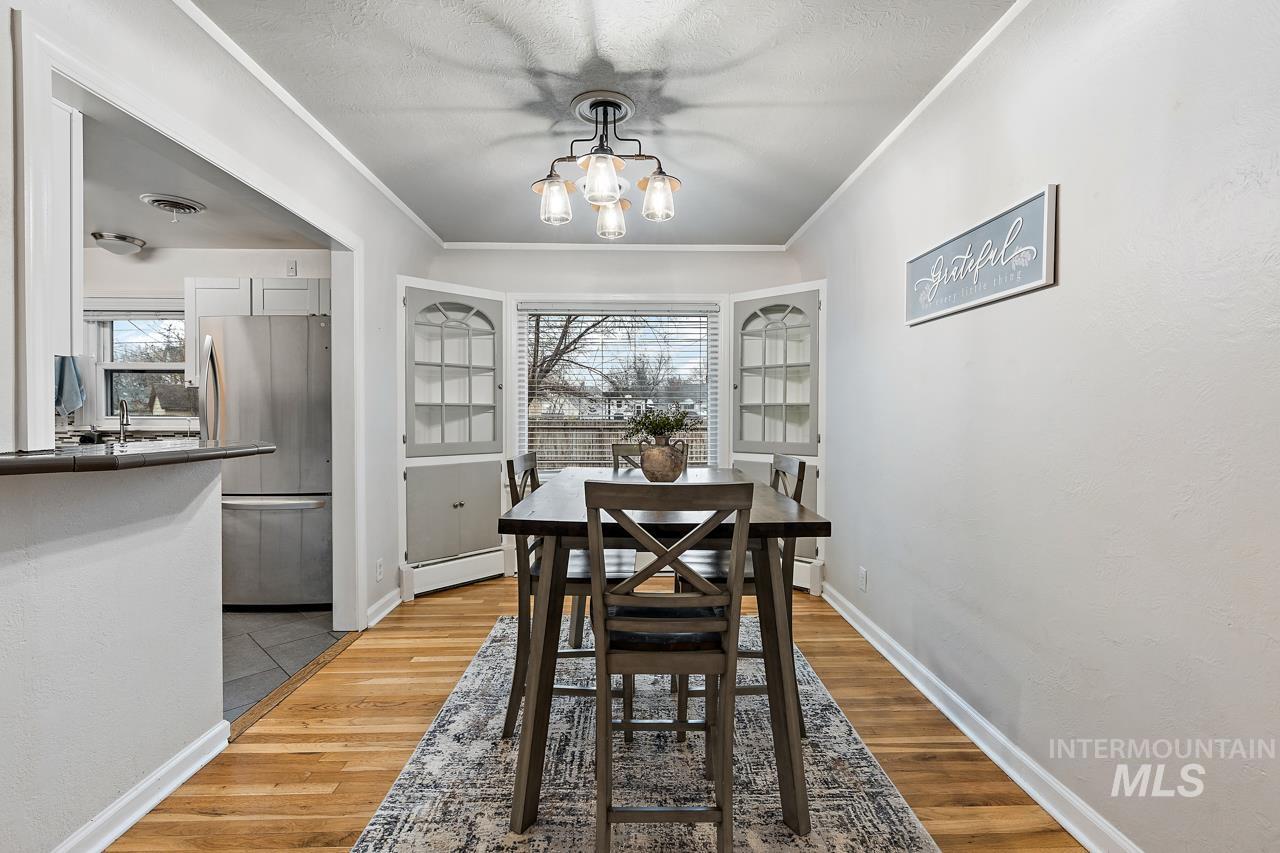 92 N Yale St, Nampa, Idaho 83651, 4 Bedrooms, 2 Bathrooms, Residential For Sale, Price $454,900, 98967053