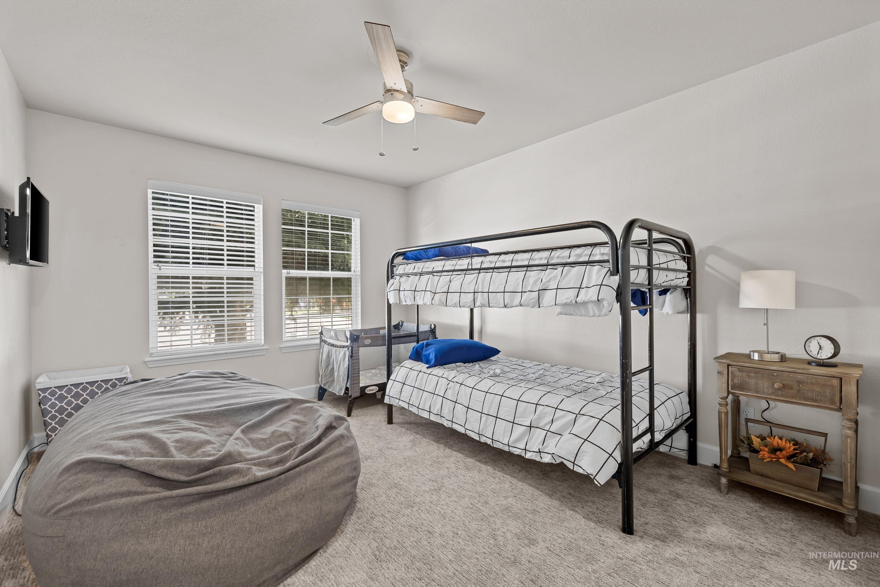 725 E Badley Ave, Meridian, Idaho 83642, 3 Bedrooms, 2 Bathrooms, Residential For Sale, Price $429,990, 98967054