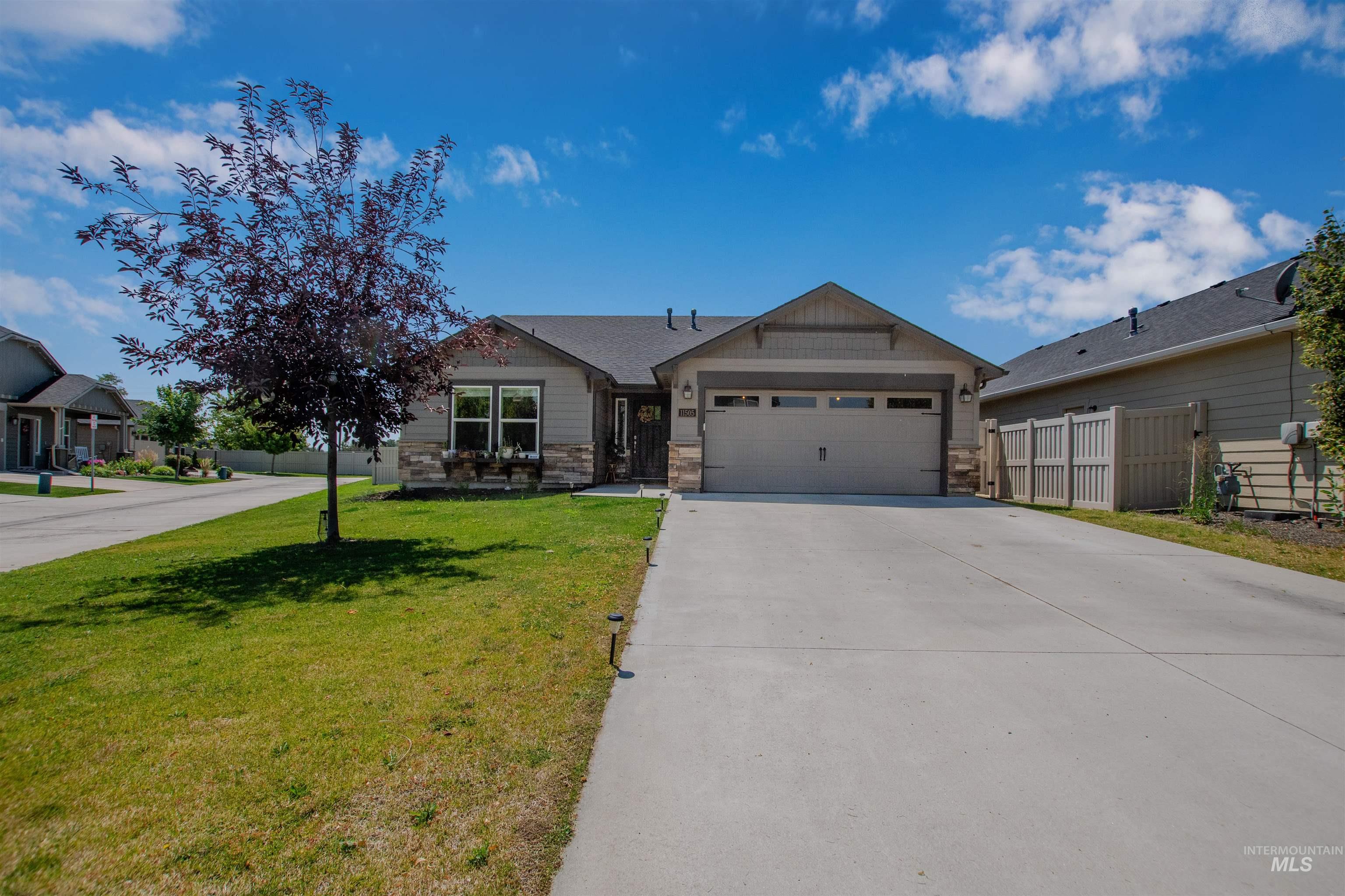 11505 W Baserri Dr, Boise, Idaho 83709, 3 Bedrooms, 2 Bathrooms, Residential For Sale, Price $425,000, 98967069