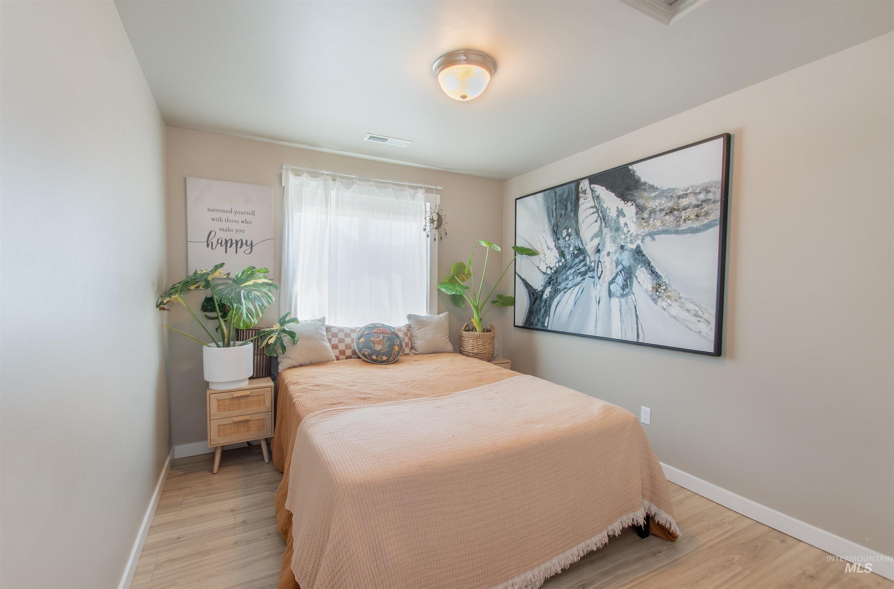 11505 W Baserri Dr, Boise, Idaho 83709, 3 Bedrooms, 2 Bathrooms, Residential For Sale, Price $425,000, 98967069