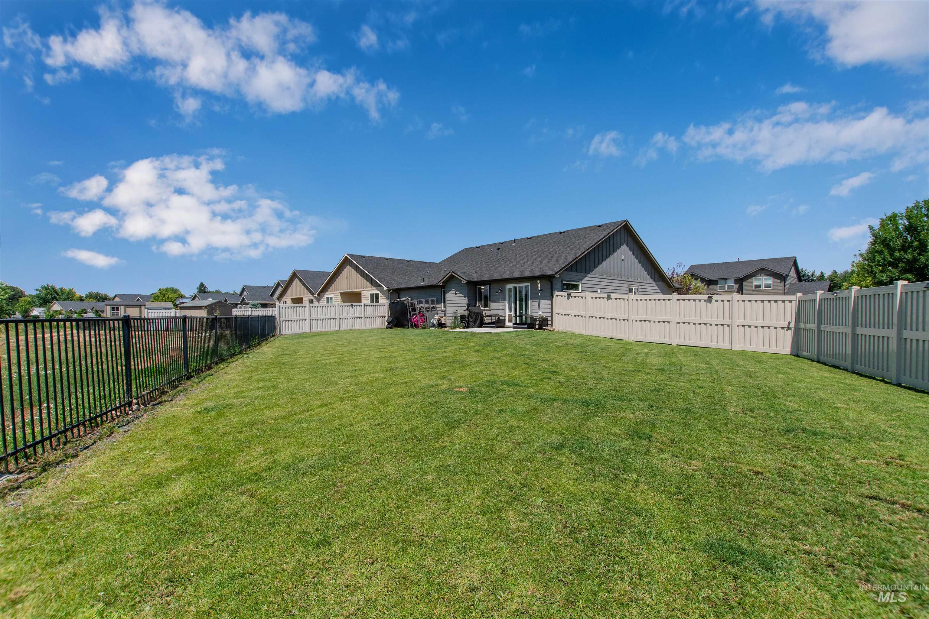 11505 W Baserri Dr, Boise, Idaho 83709, 3 Bedrooms, 2 Bathrooms, Residential For Sale, Price $425,000, 98967069