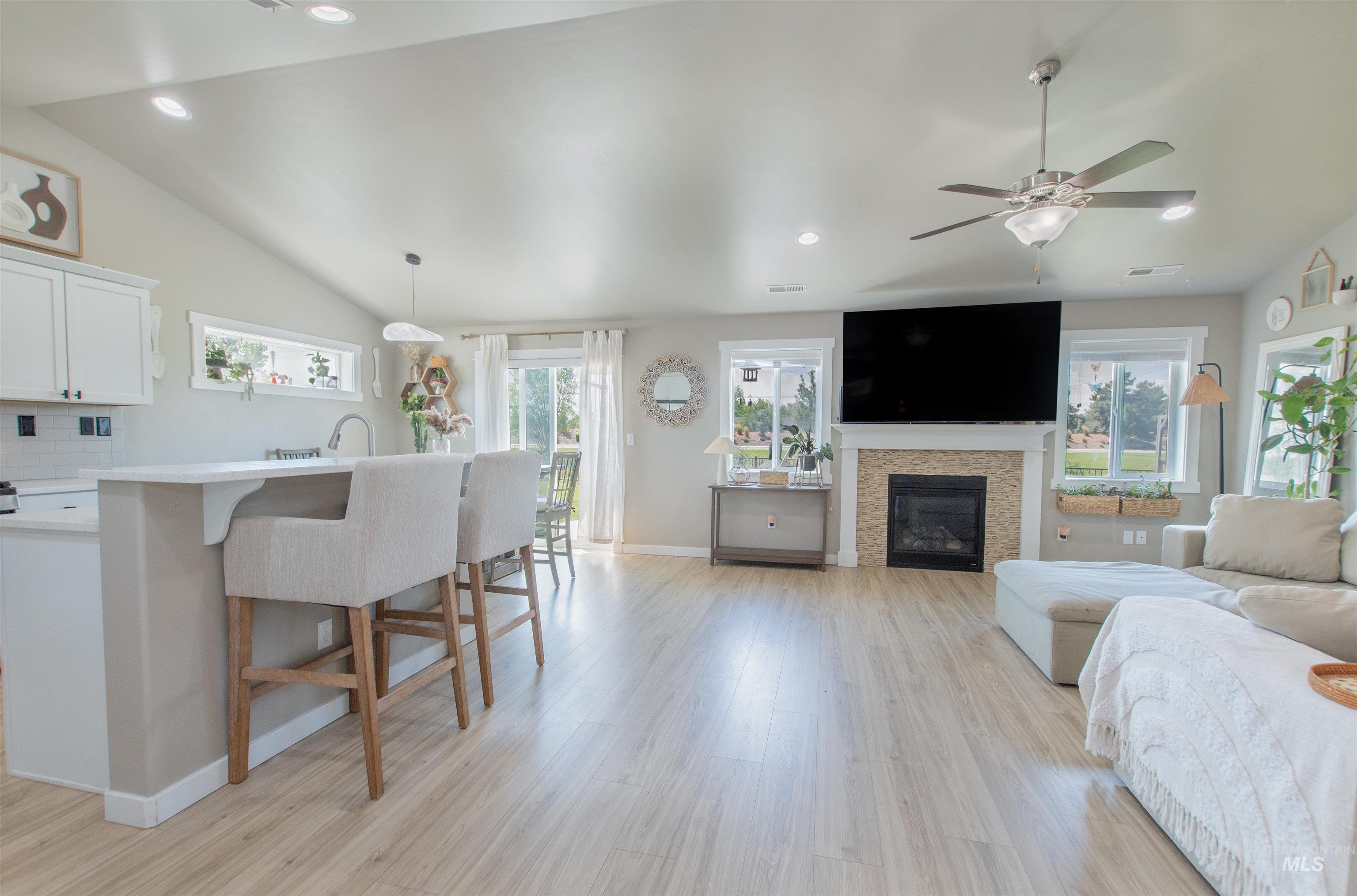 11505 W Baserri Dr, Boise, Idaho 83709, 3 Bedrooms, 2 Bathrooms, Residential For Sale, Price $425,000, 98967069