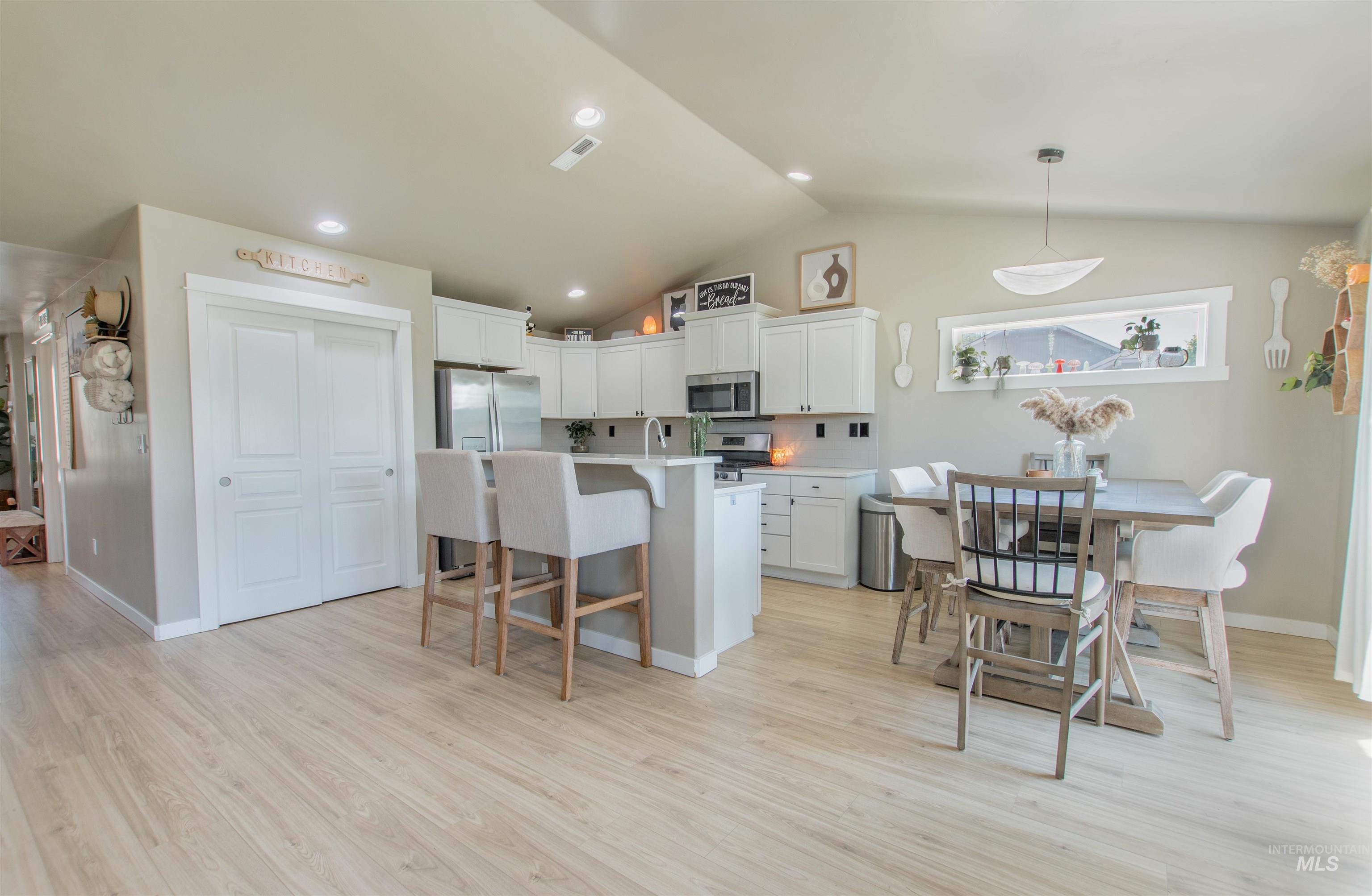 11505 W Baserri Dr, Boise, Idaho 83709, 3 Bedrooms, 2 Bathrooms, Residential For Sale, Price $425,000, 98967069