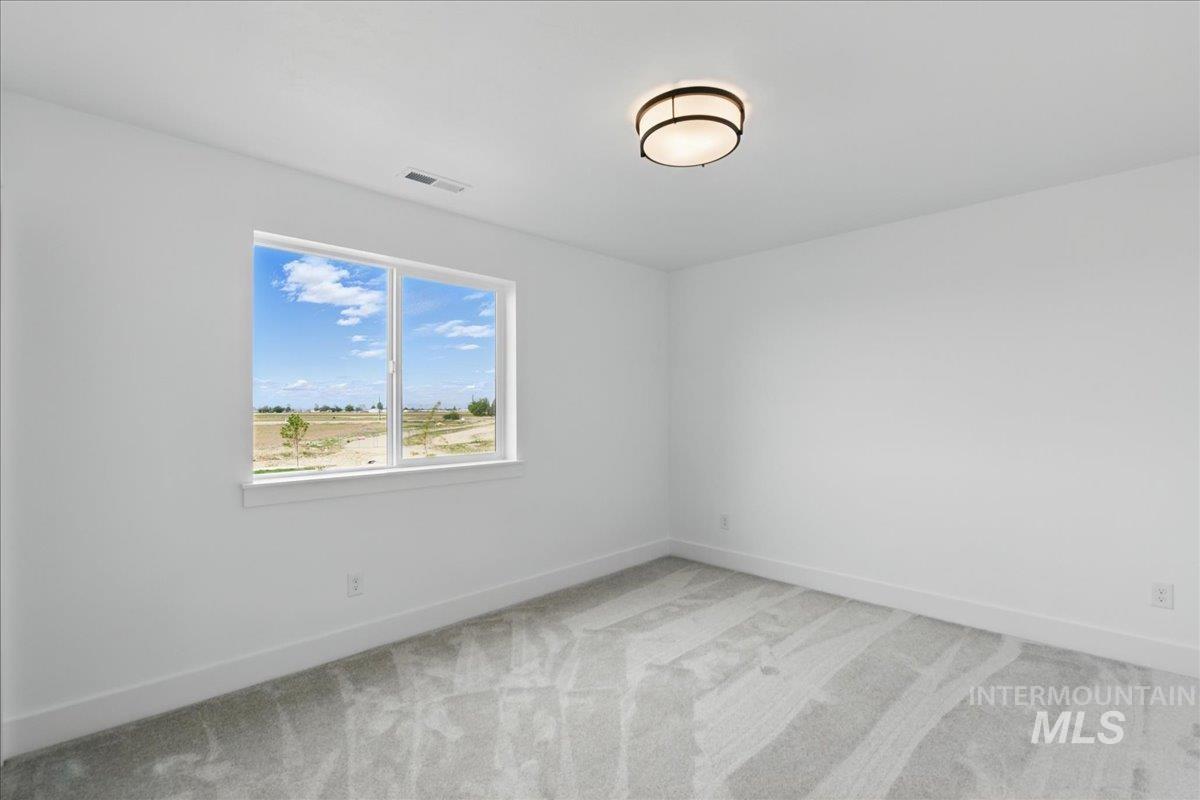 7779 W Daybreak Run Ct, Meridian, Idaho 83646, 4 Bedrooms, 2.5 Bathrooms, Residential For Sale, Price $624,900, 98967076