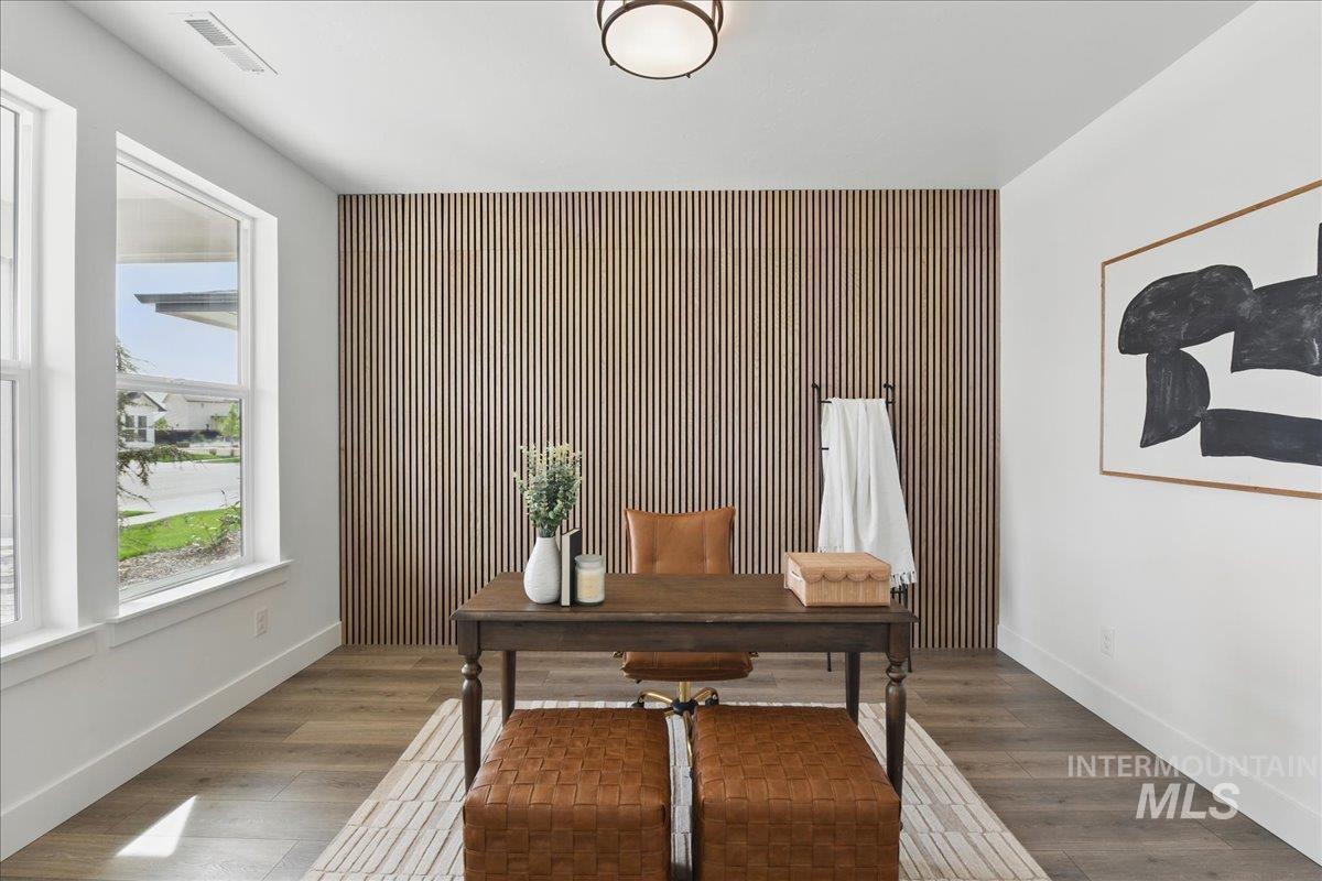 7779 W Daybreak Run Ct, Meridian, Idaho 83646, 4 Bedrooms, 2.5 Bathrooms, Residential For Sale, Price $624,900, 98967076